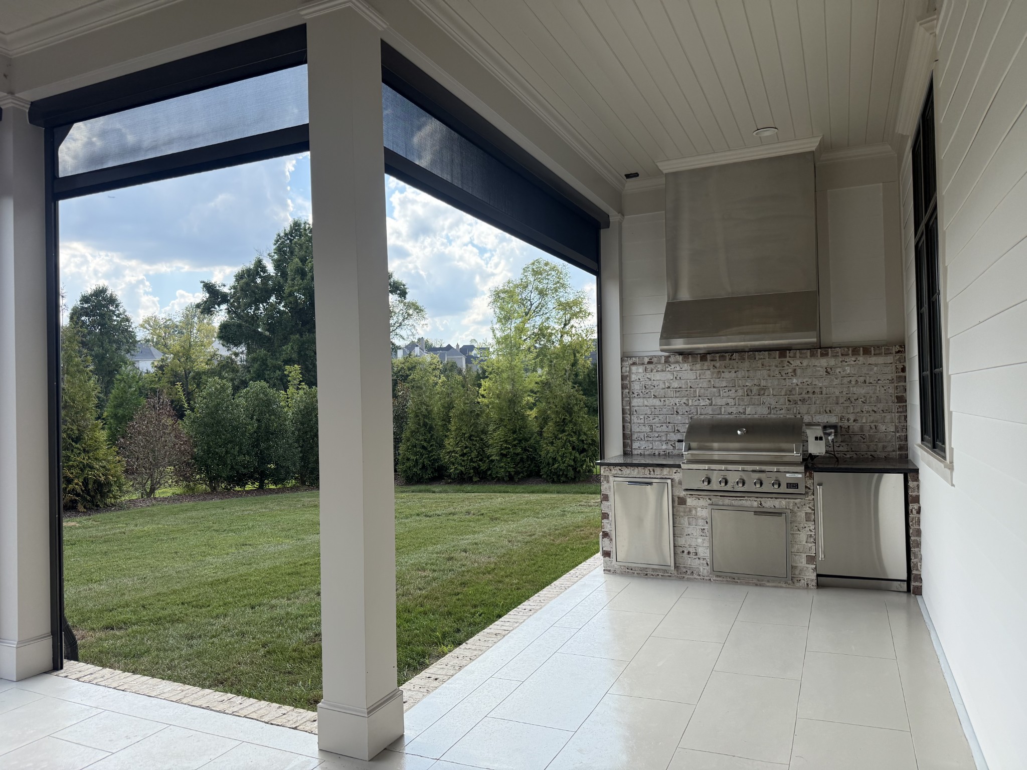 1627 Rosebrooke Dr