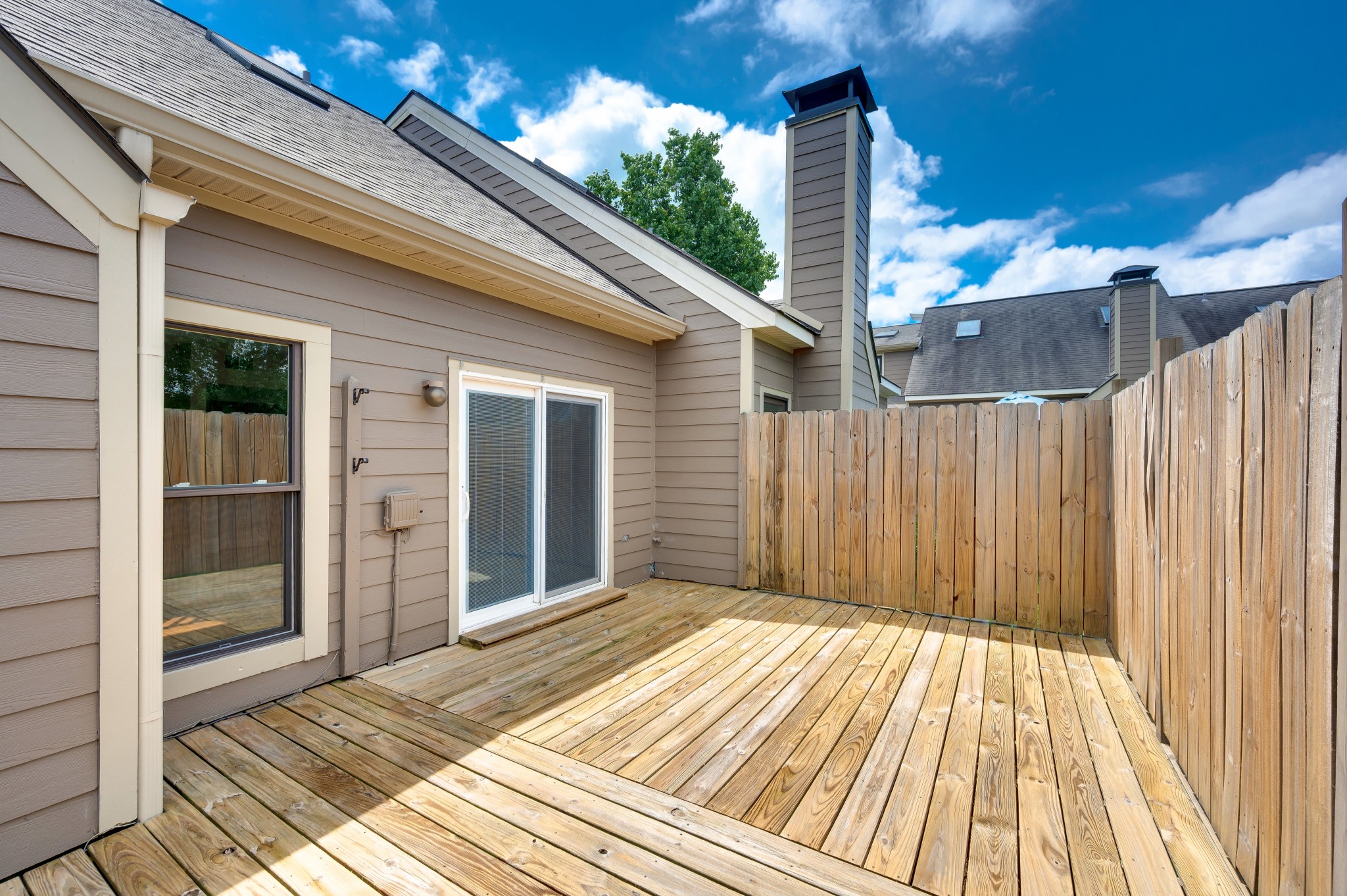 512 Belle Pointe Ct Unit: 512