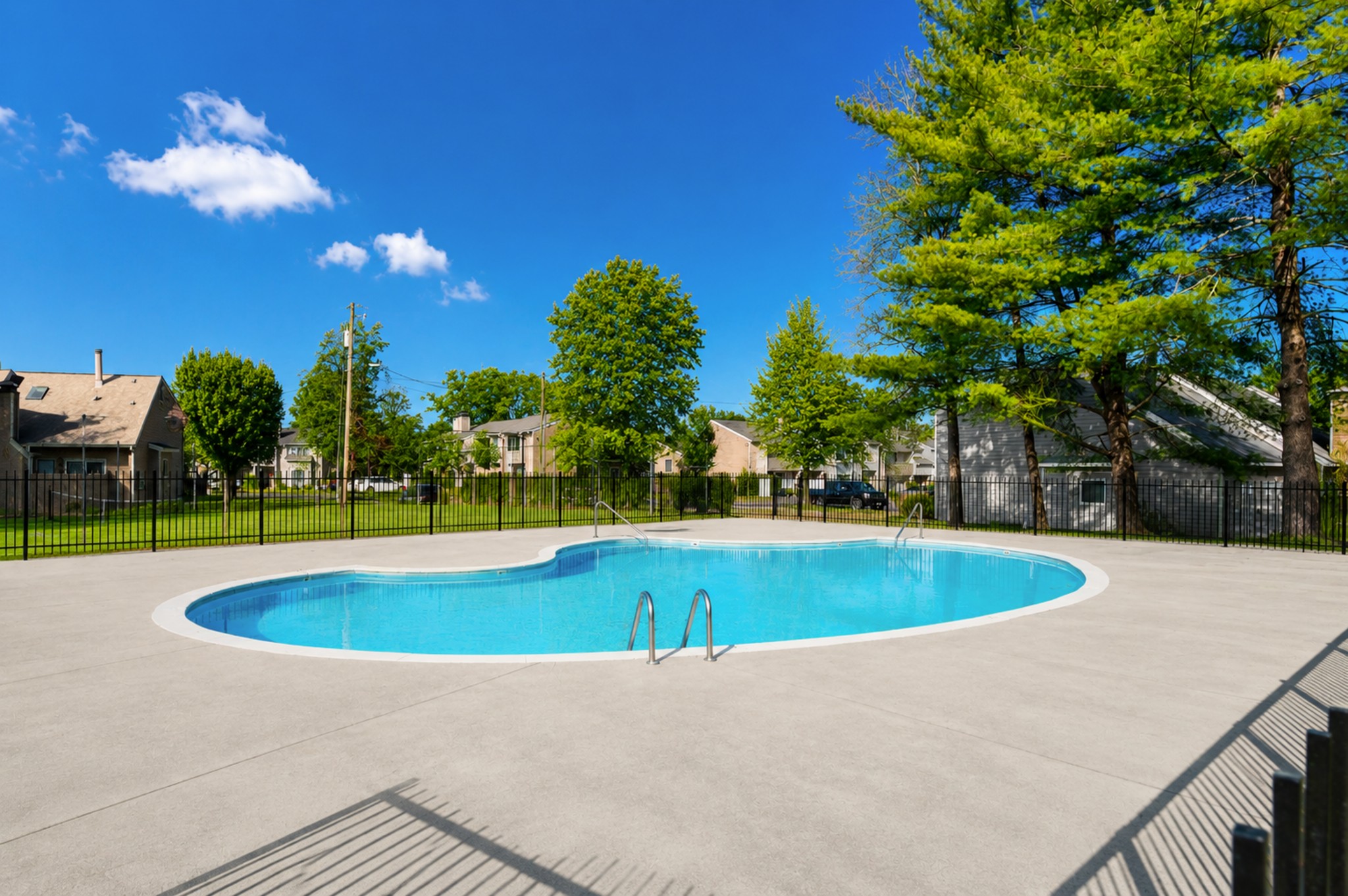 512 Belle Pointe Ct Unit: 512
