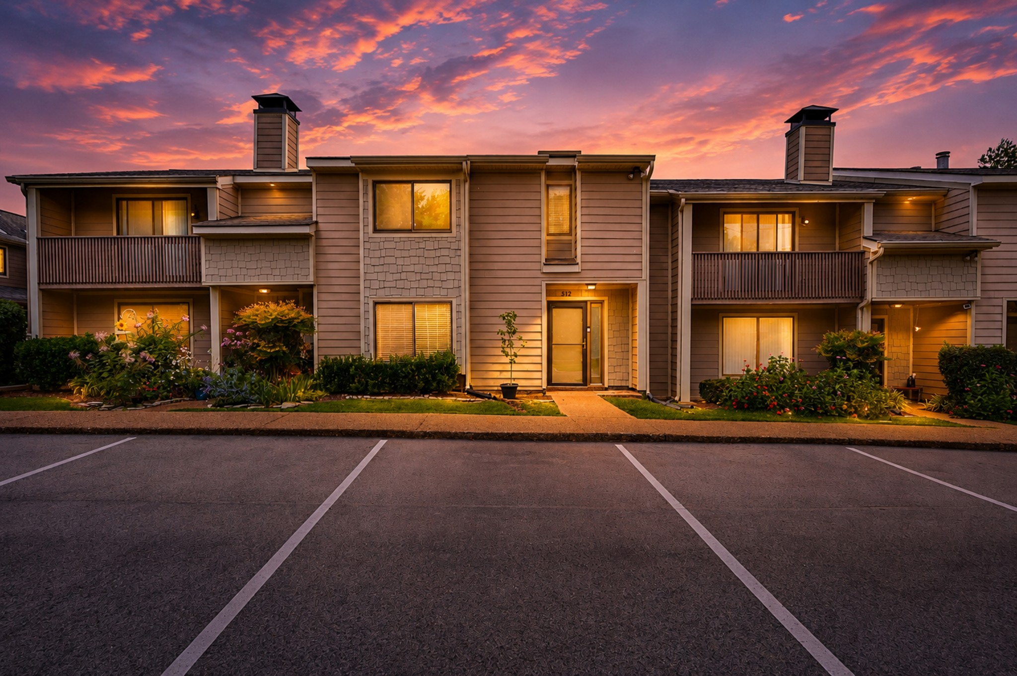 512 Belle Pointe Ct Unit: 512