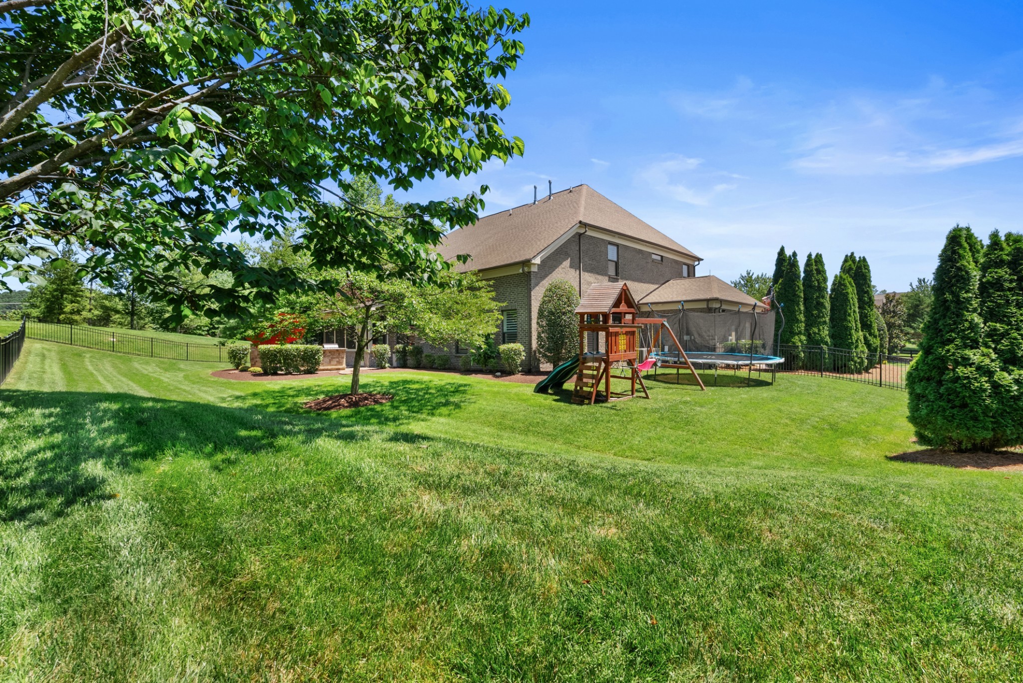 1801 Ivy Crest Dr