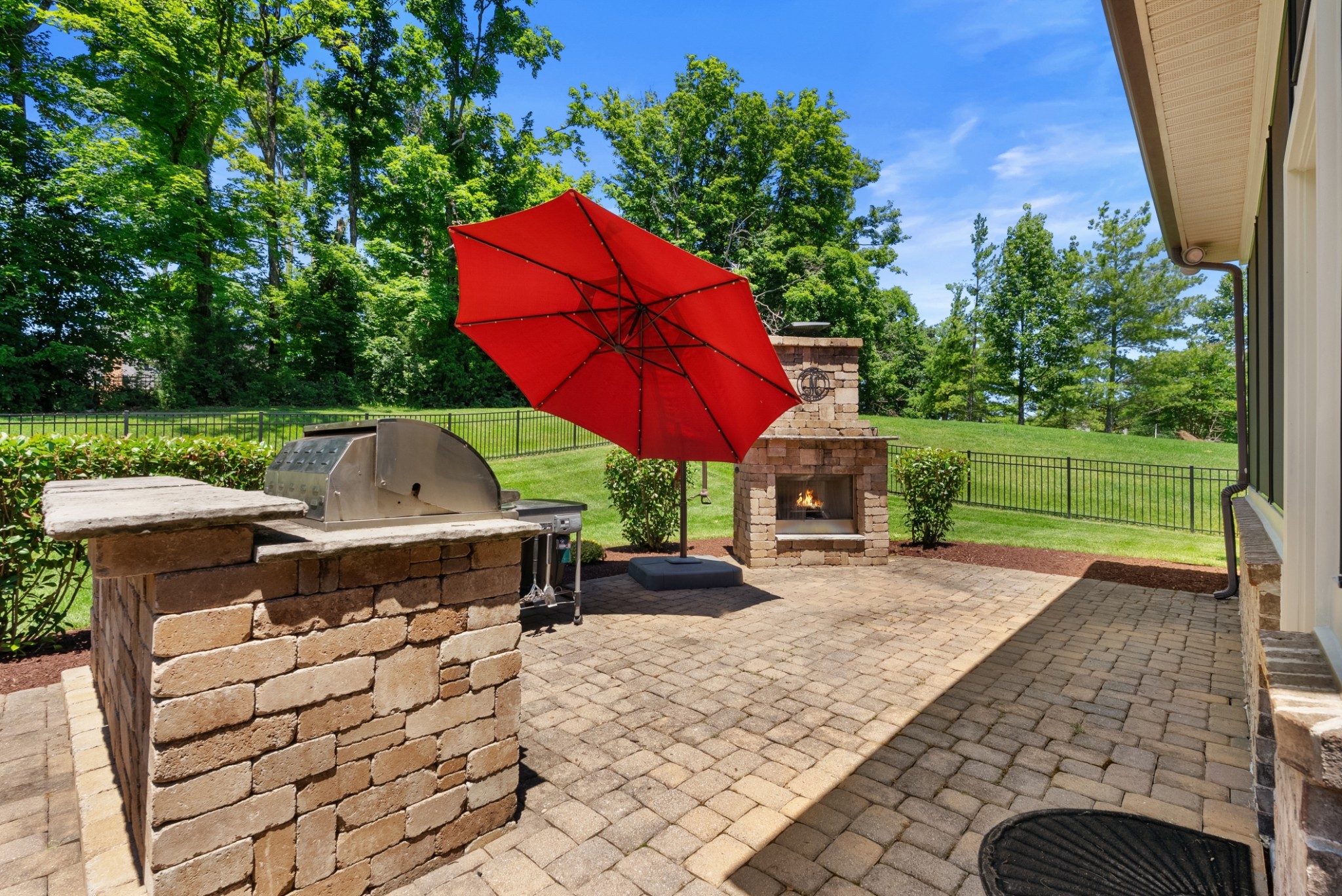 1801 Ivy Crest Dr