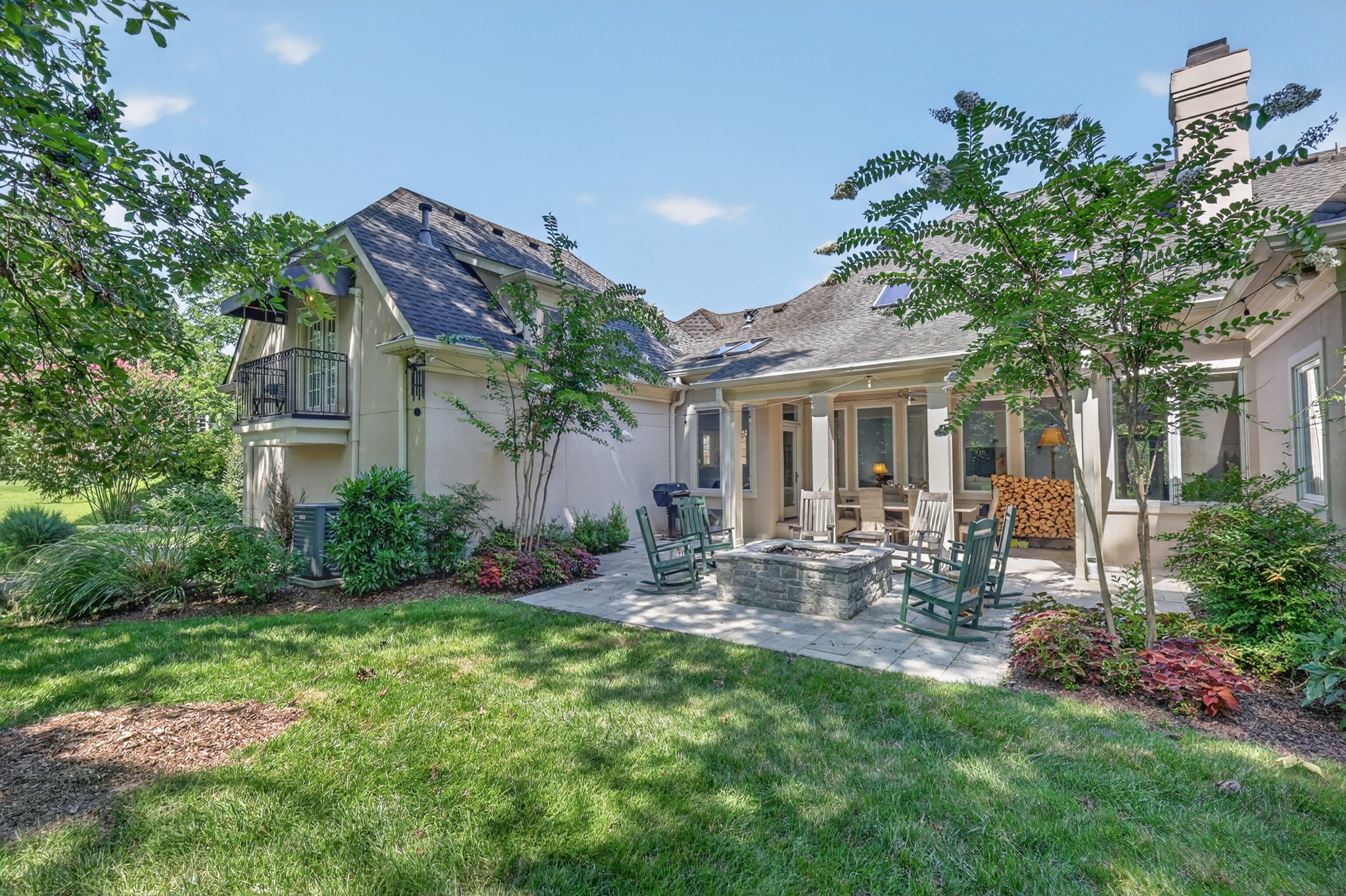 123 Dunham Springs Ln