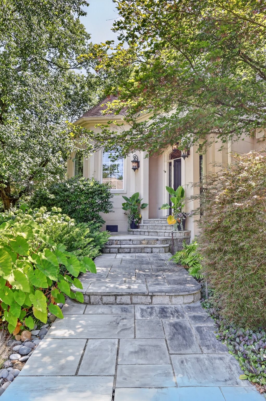 123 Dunham Springs Ln