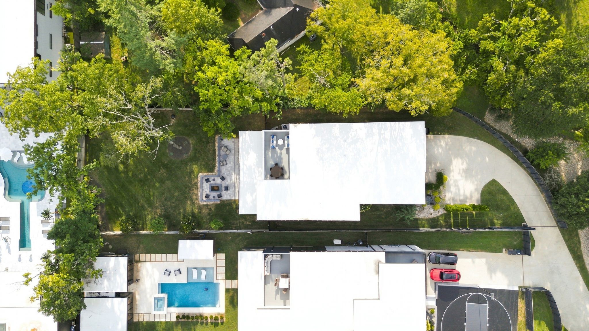1143 Glendale Ln