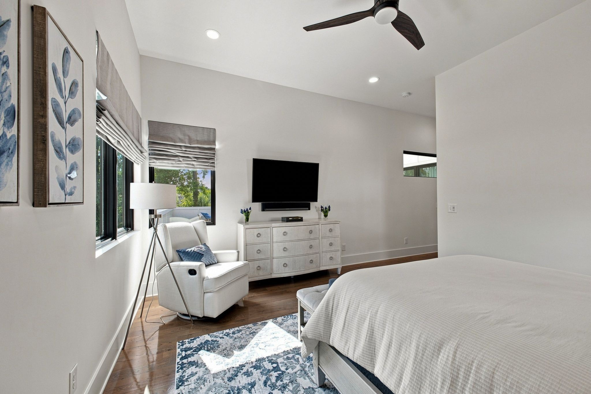 1143 Glendale Ln