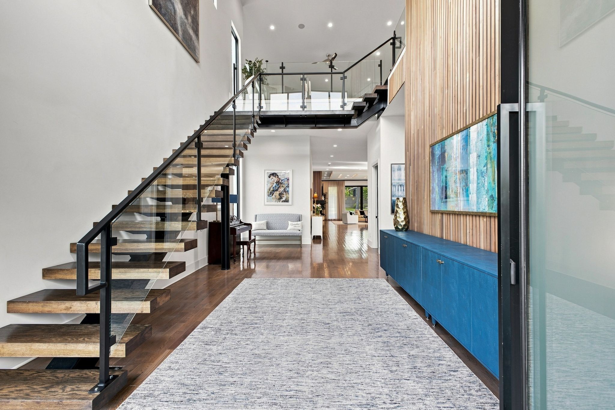1143 Glendale Ln