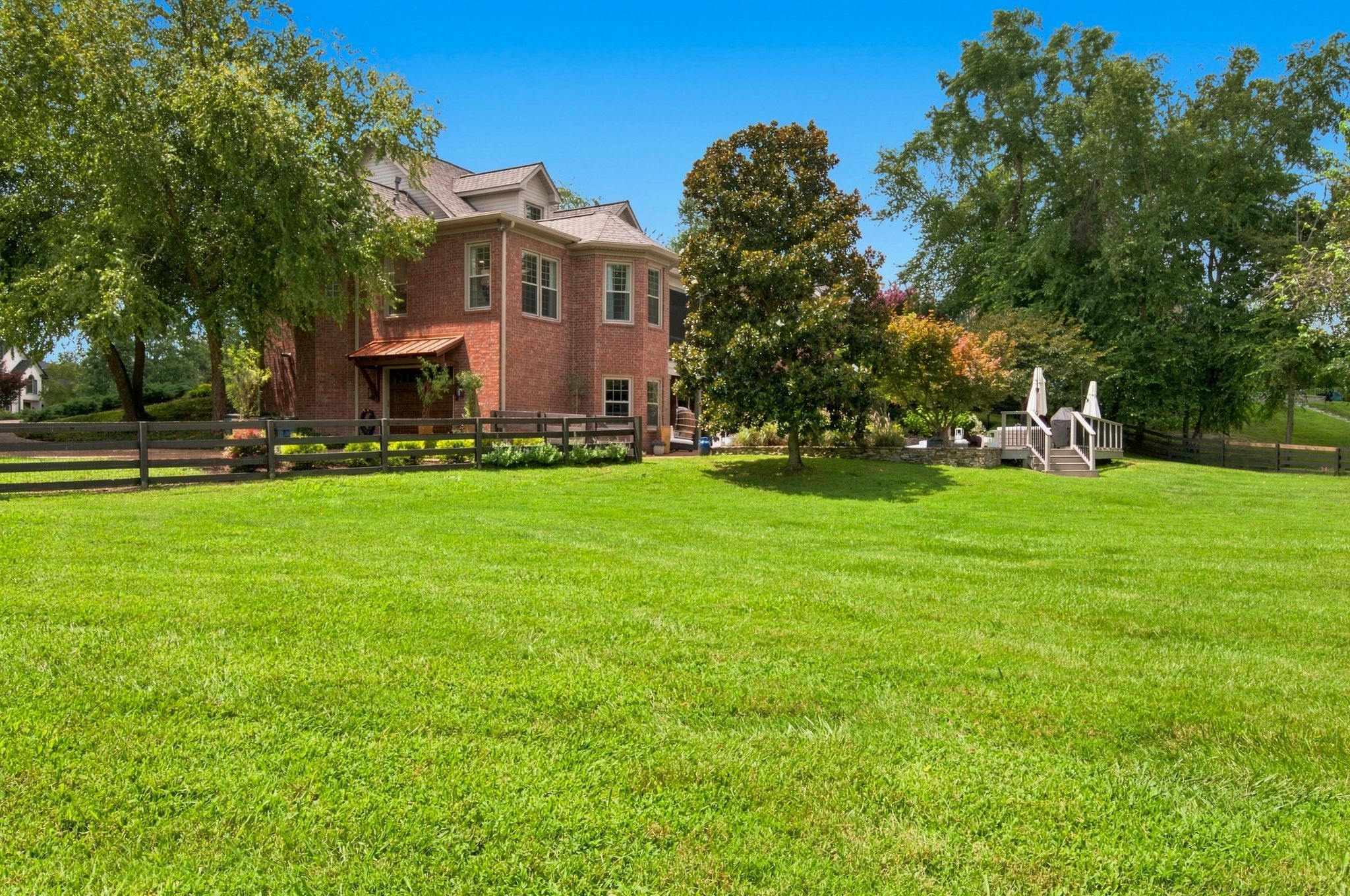 3026 Trotters Ln