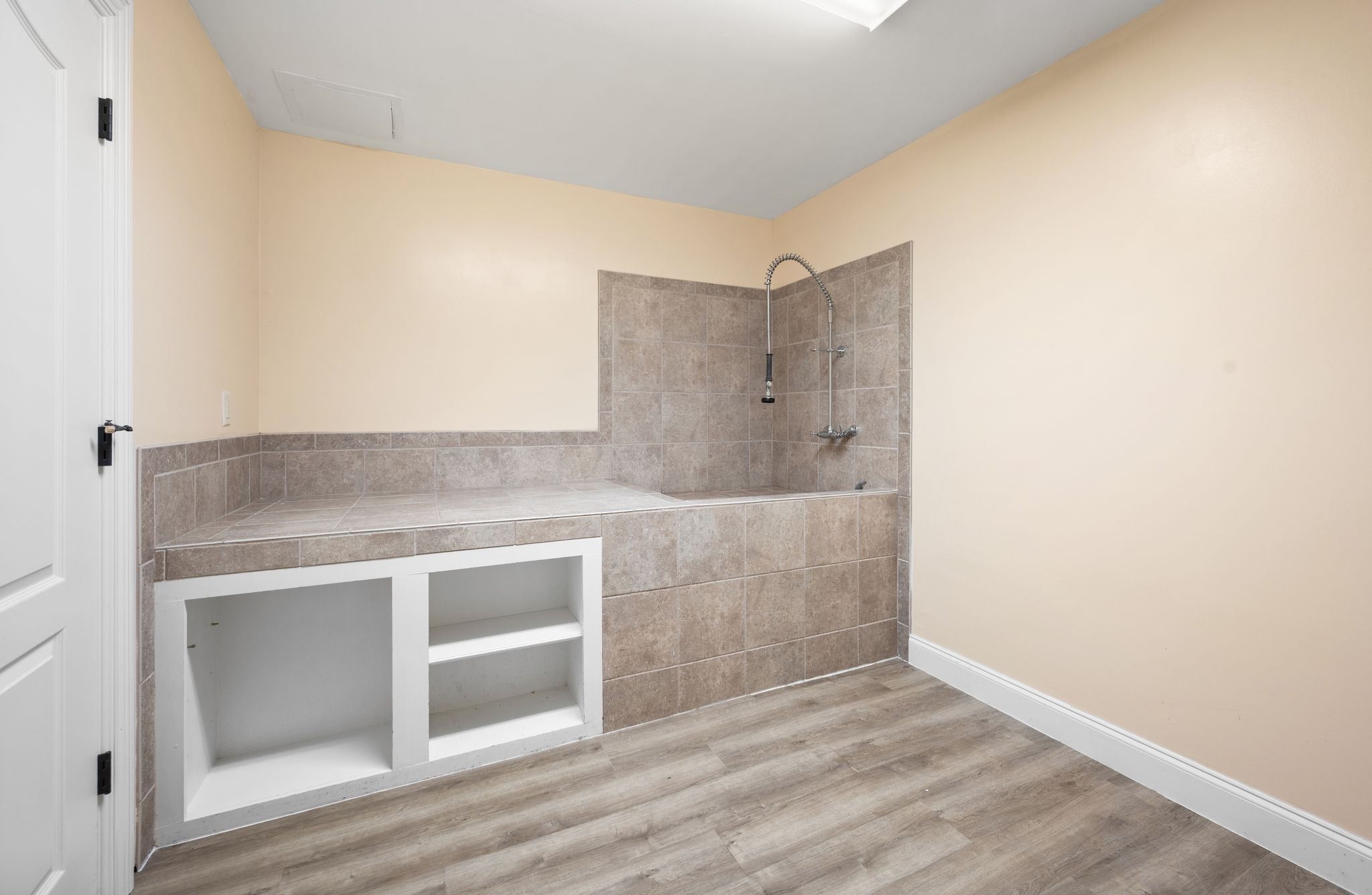 3 Prestwick Pl
