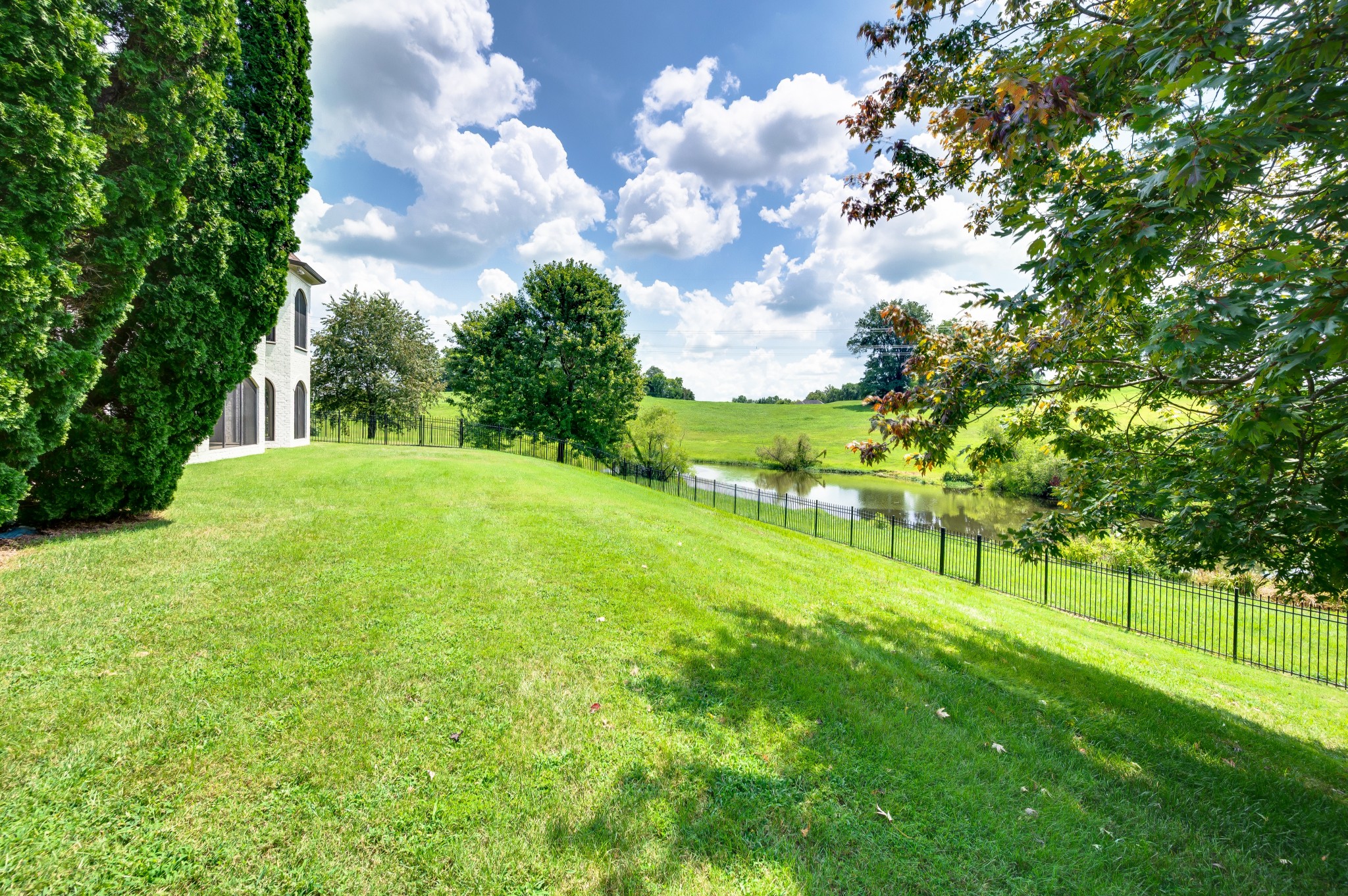 3 Prestwick Pl