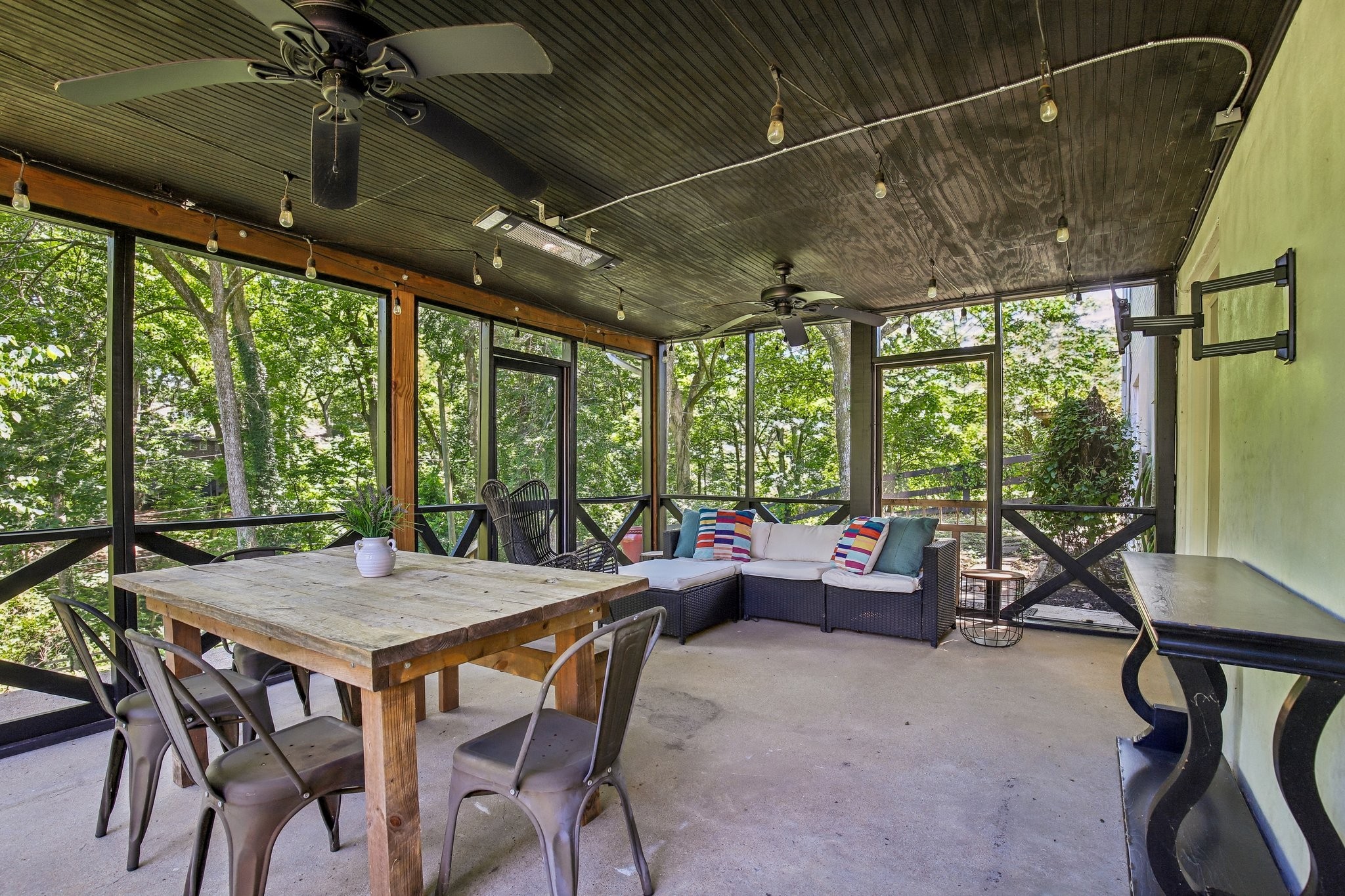 814 Kendall Dr