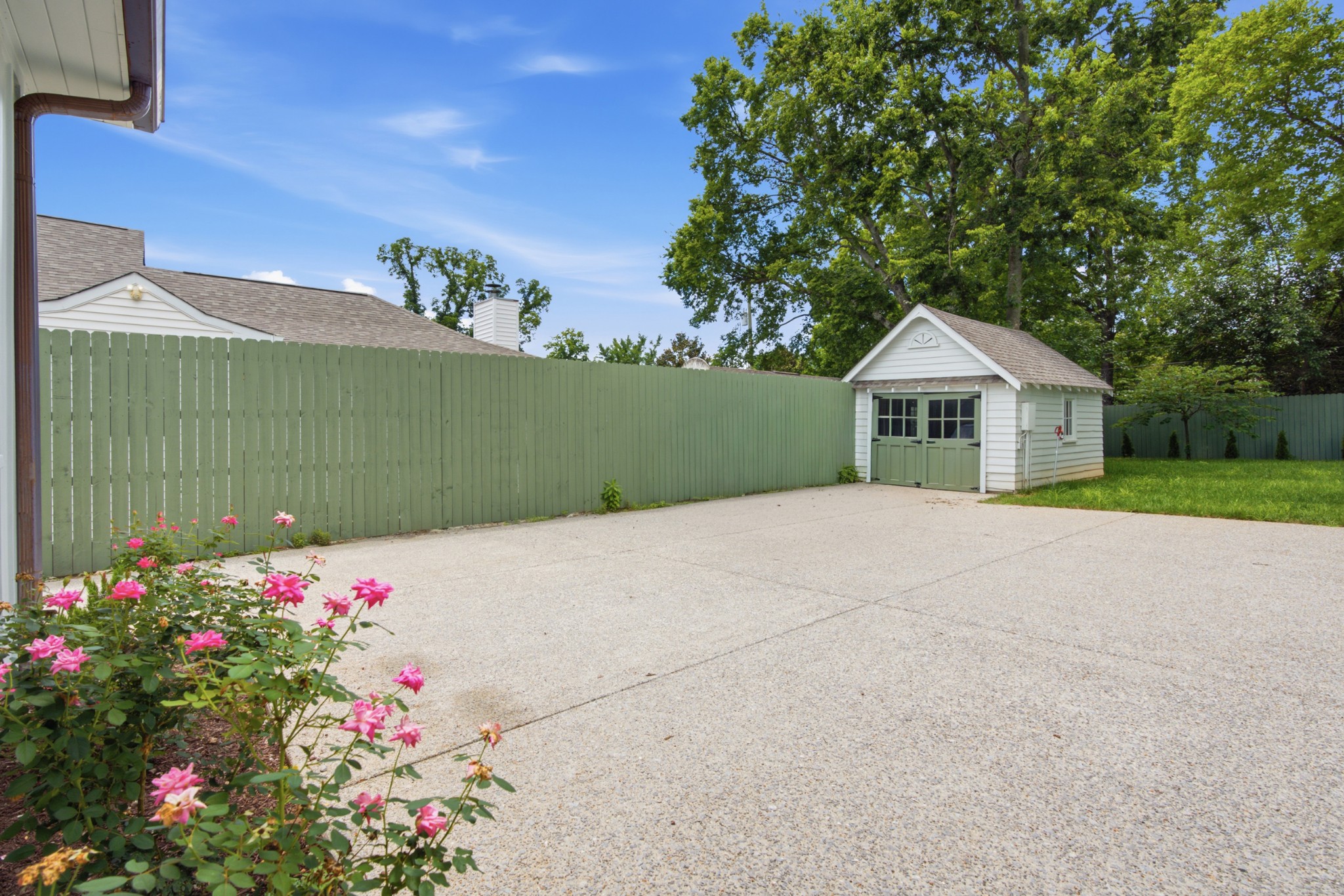 205 Carden Ave