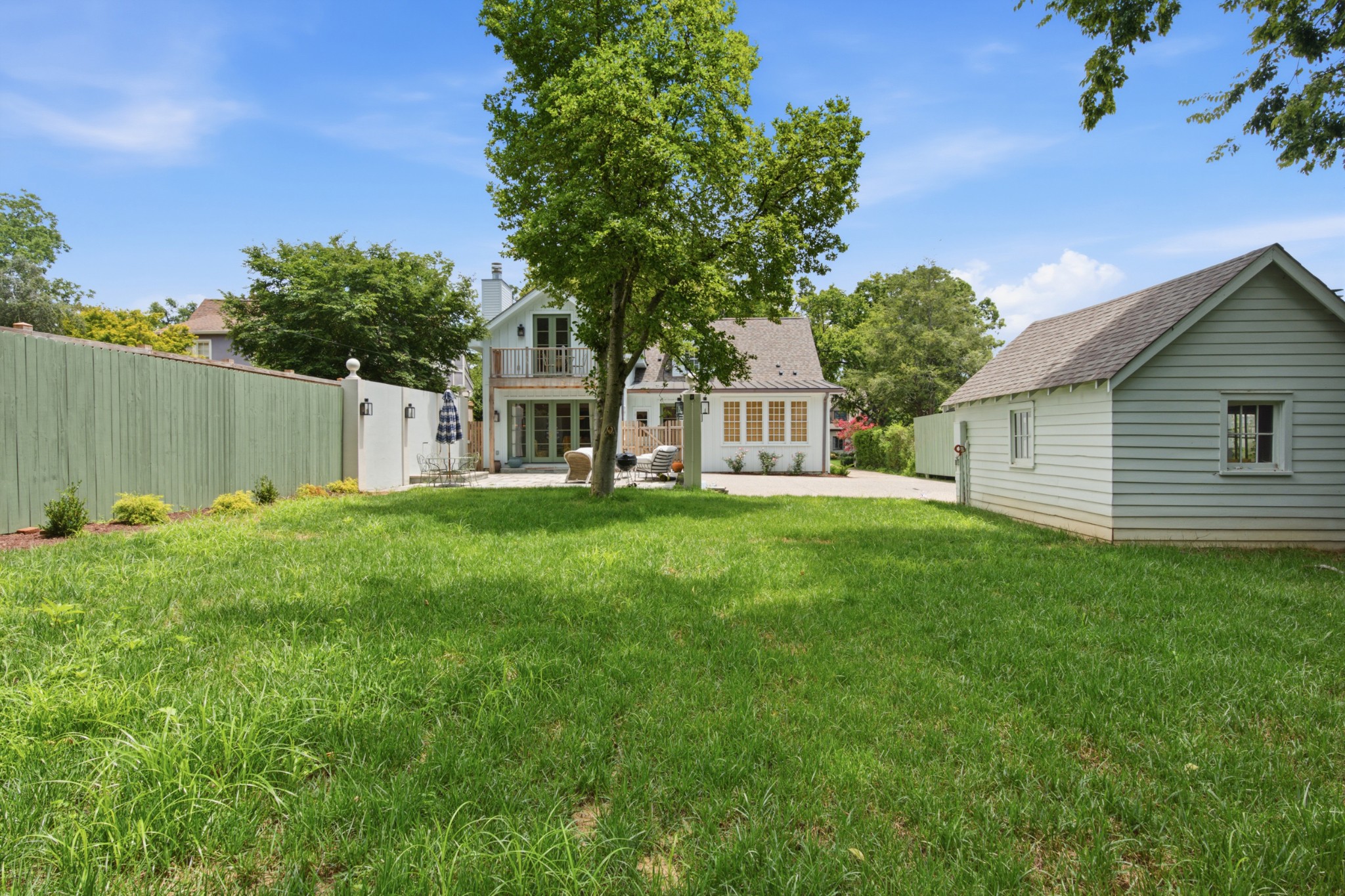 205 Carden Ave