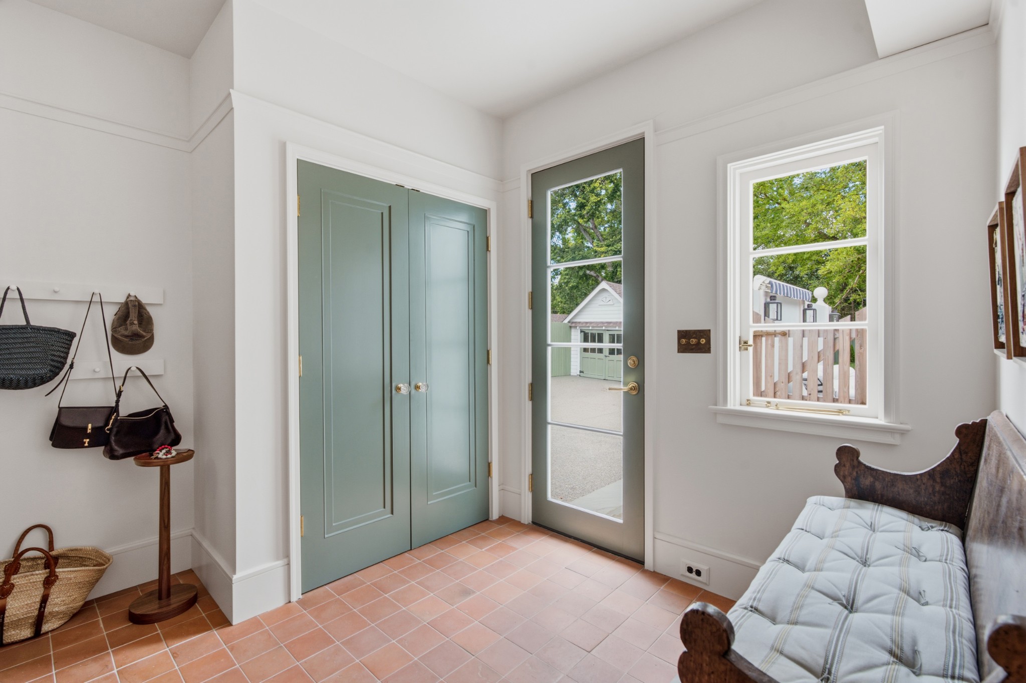 205 Carden Ave