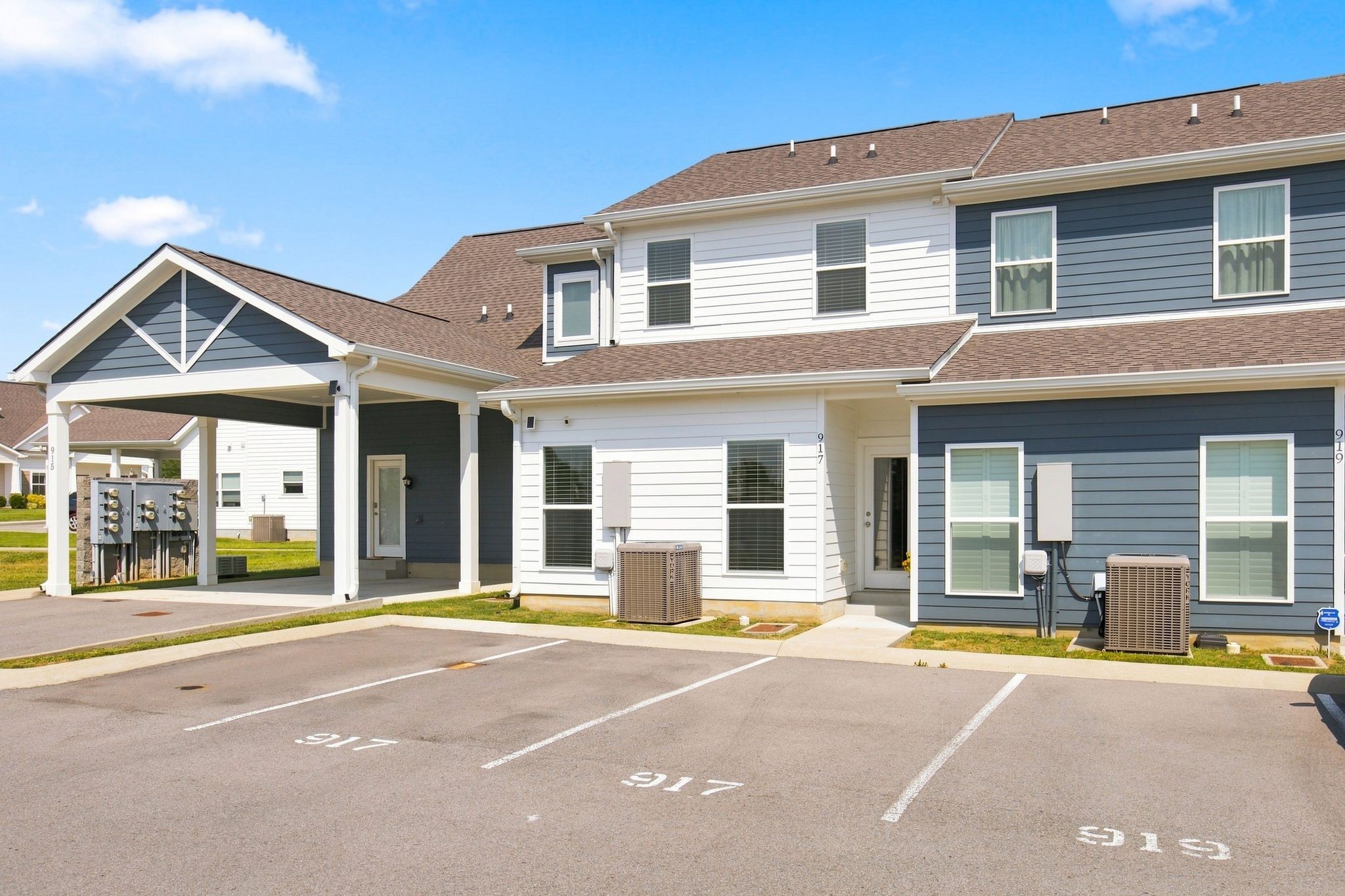 917 Ashland Place Dr