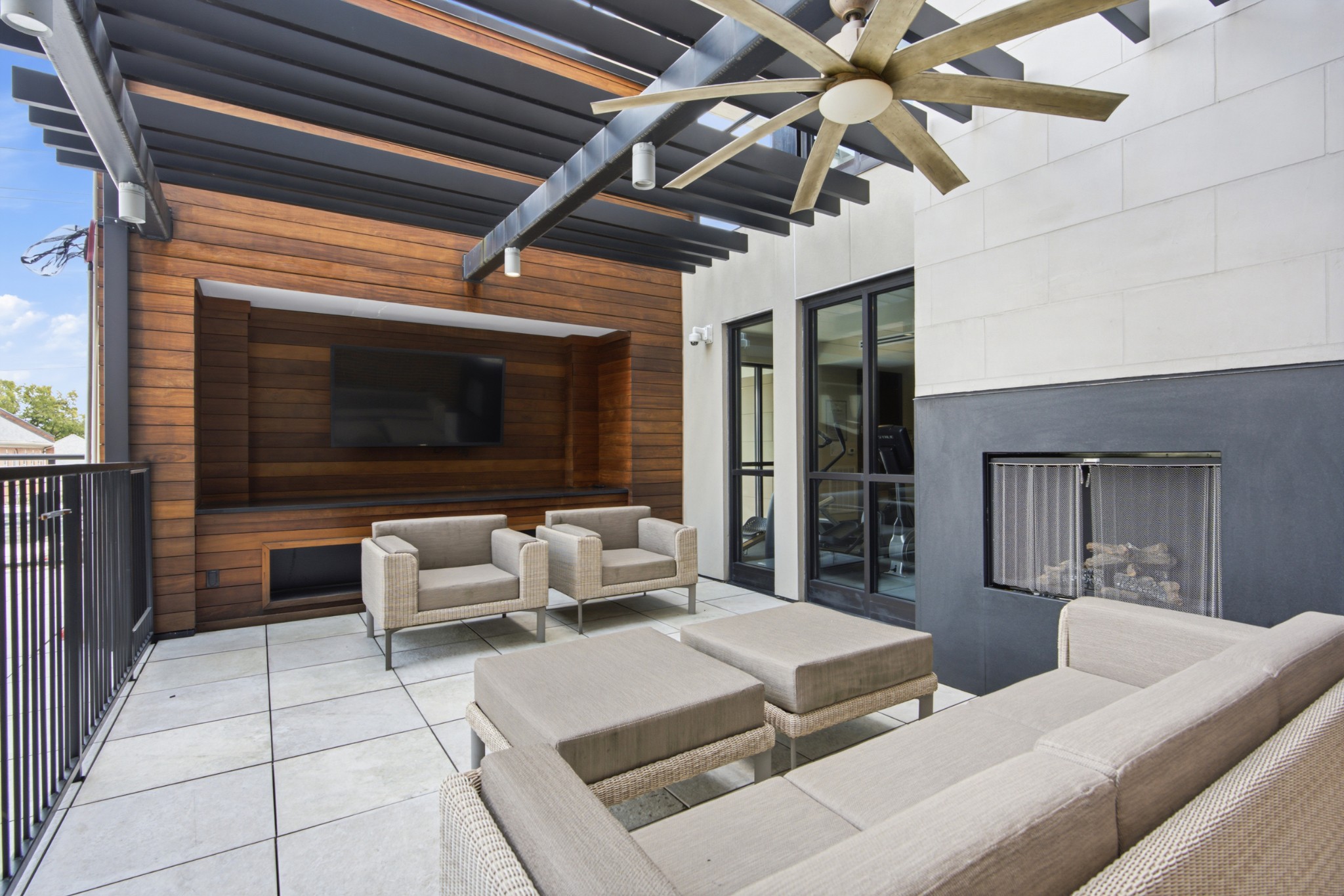 3000 Poston Ave Unit: 405