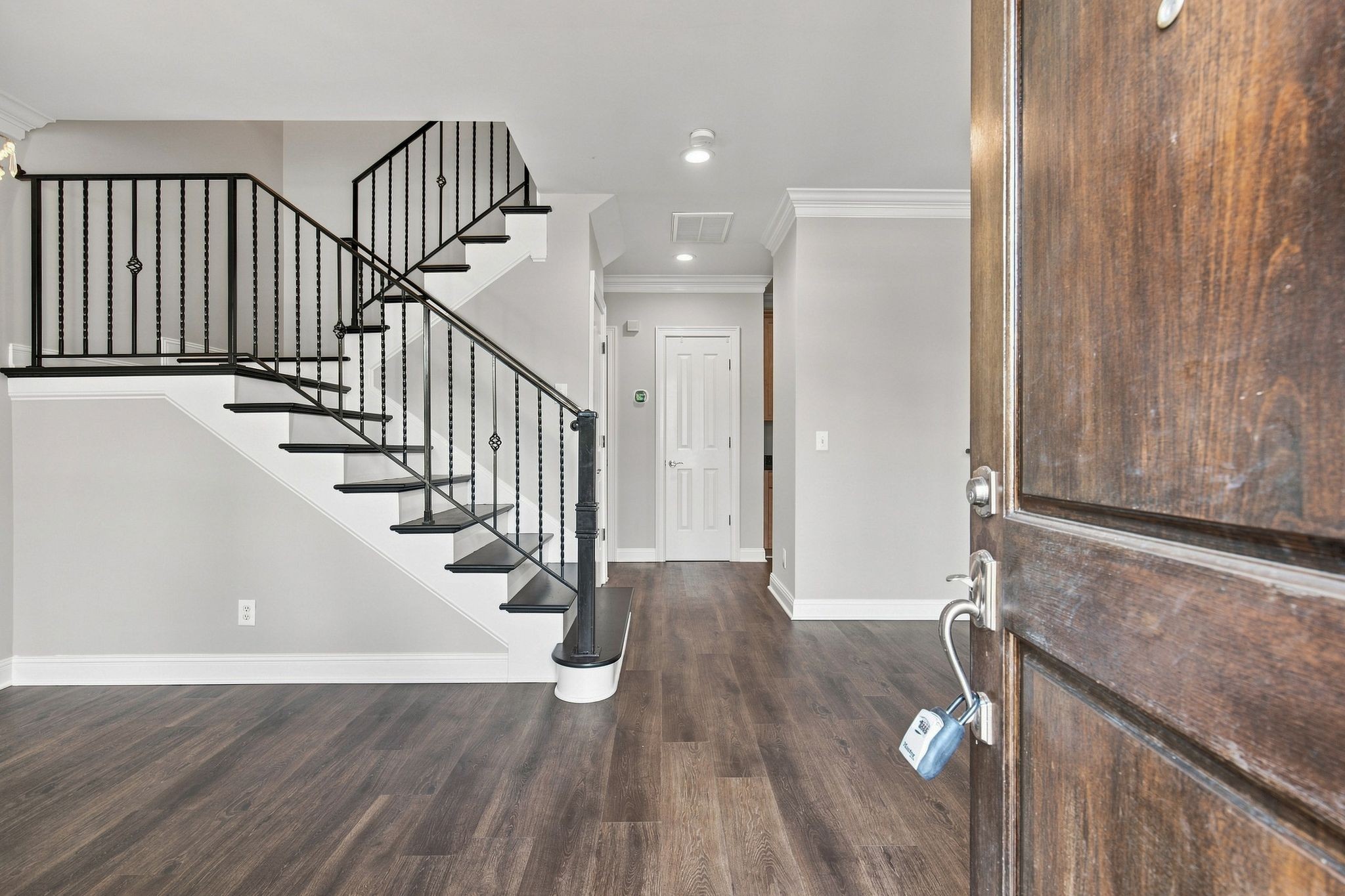4216 Hillsboro Pike