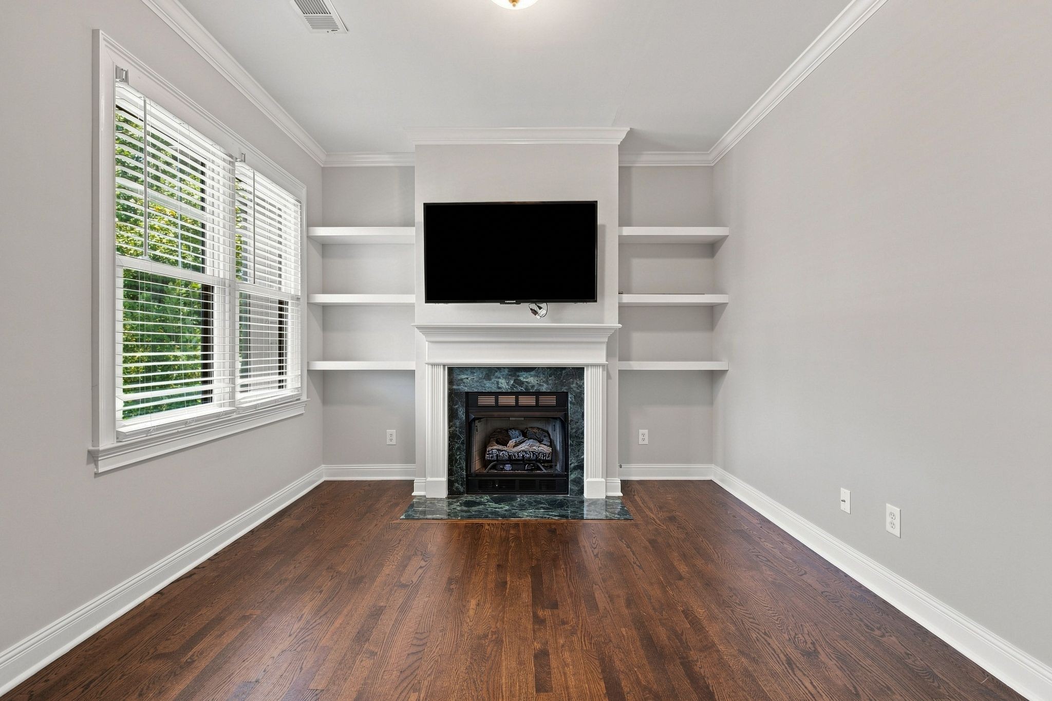 4216 Hillsboro Pike