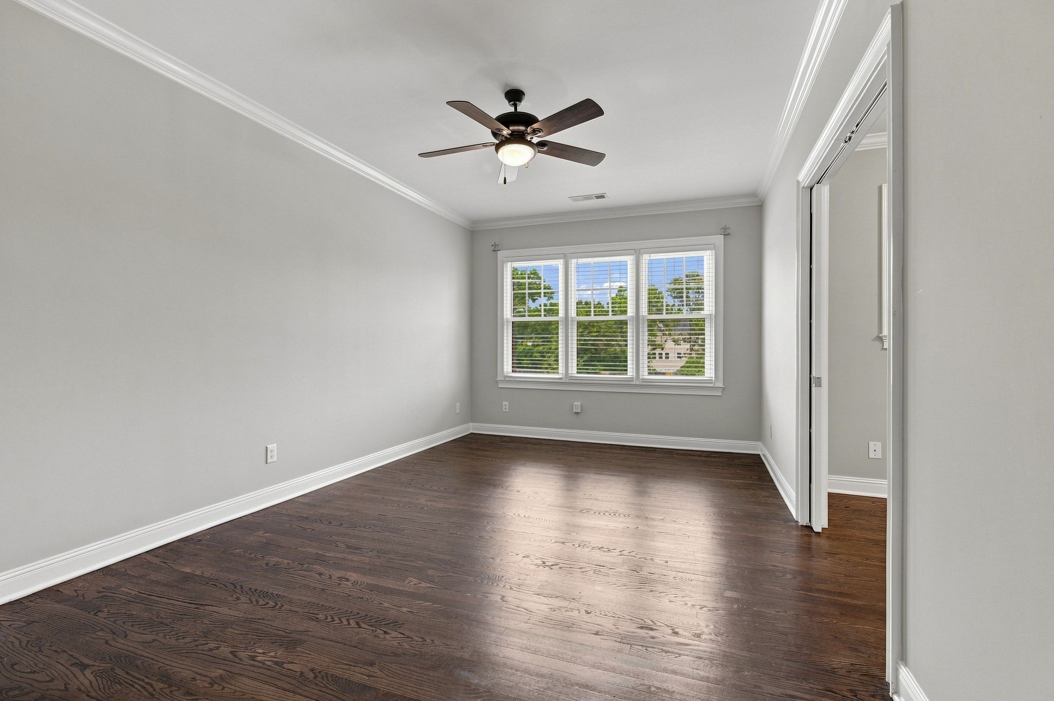 4216 Hillsboro Pike