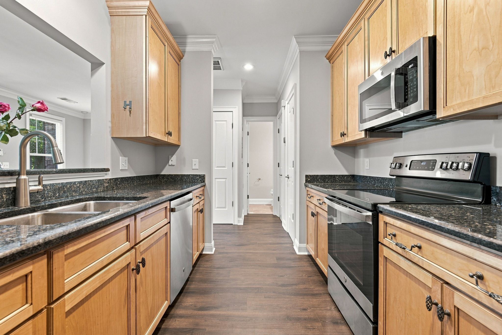 4216 Hillsboro Pike