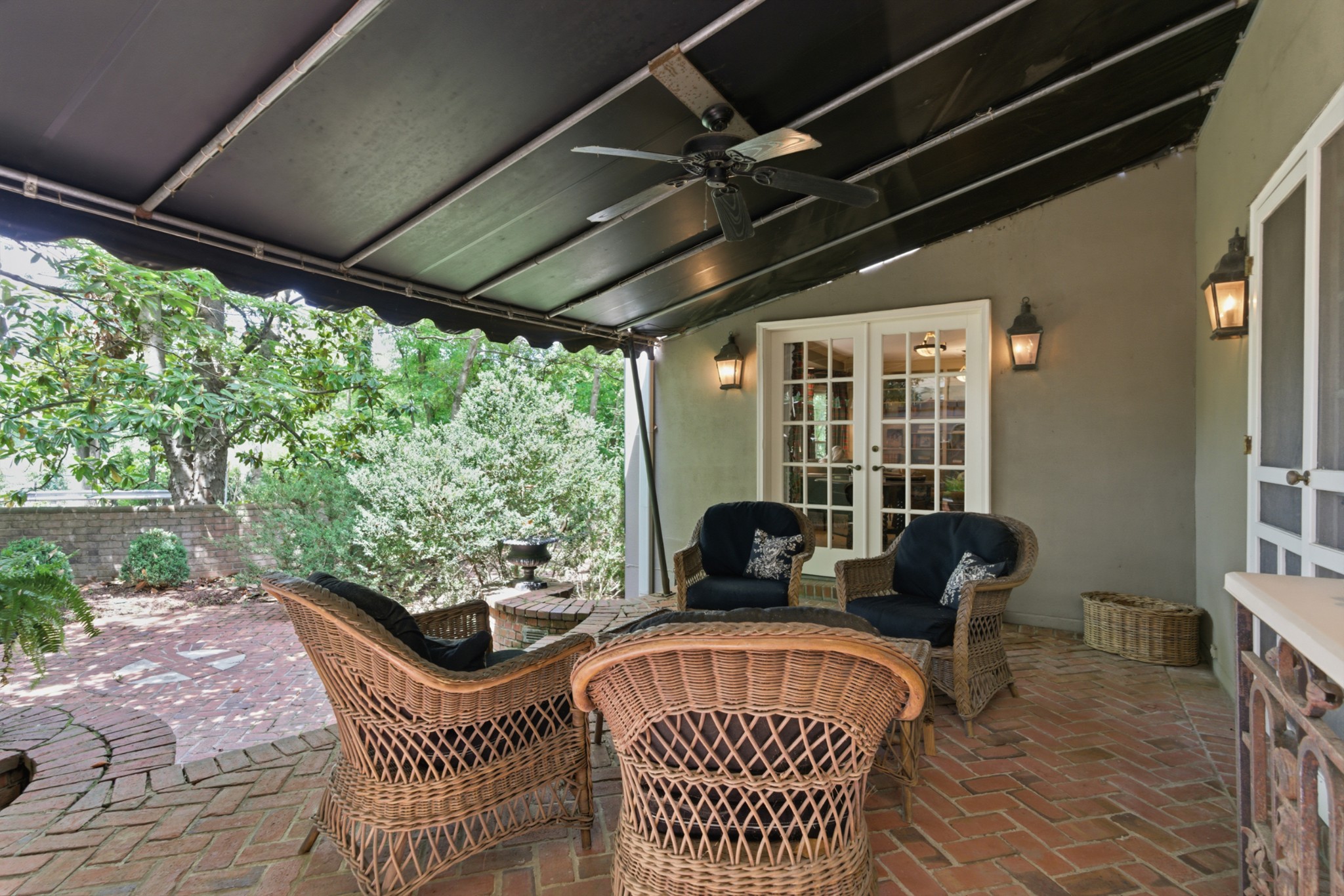 102 Bellebrook Cir