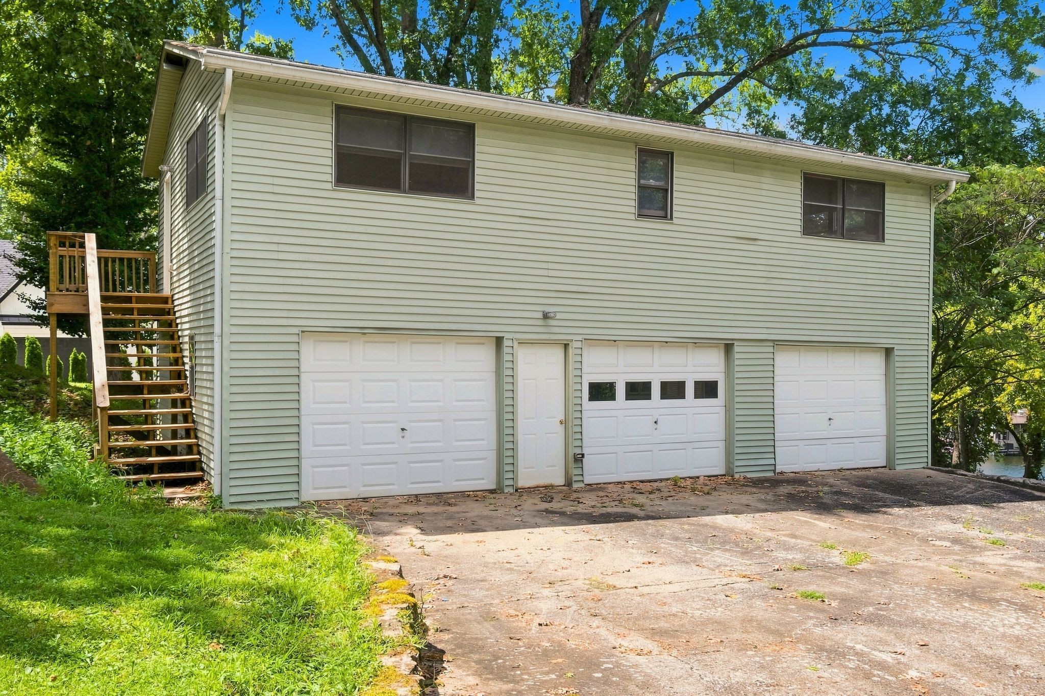 148 Sunset Dr