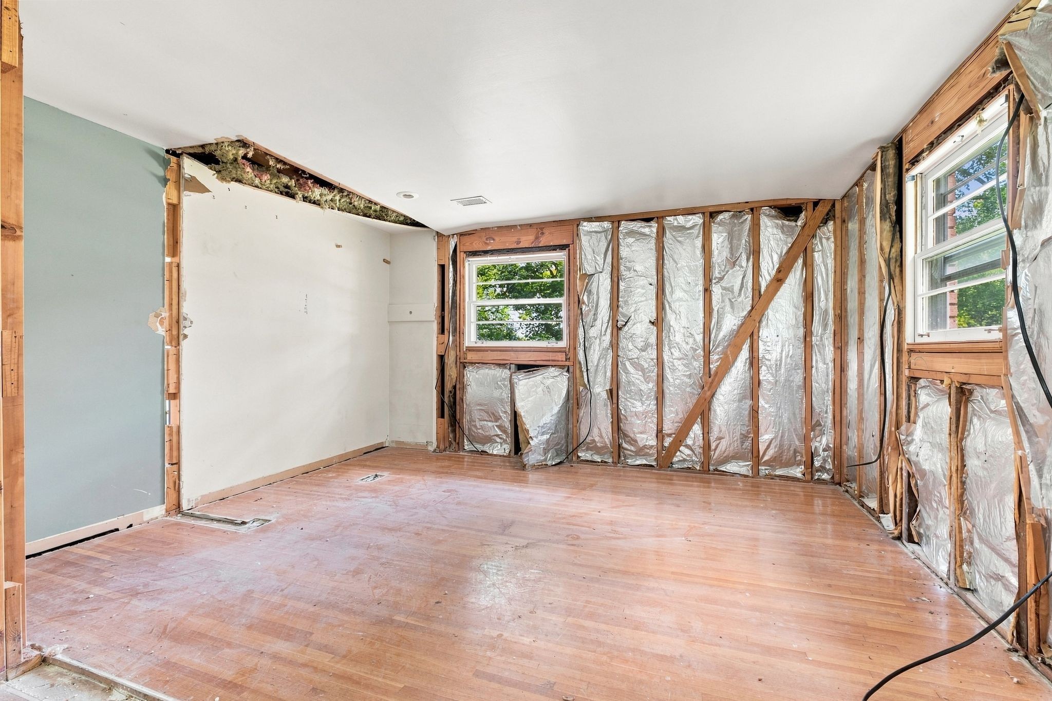 148 Sunset Dr