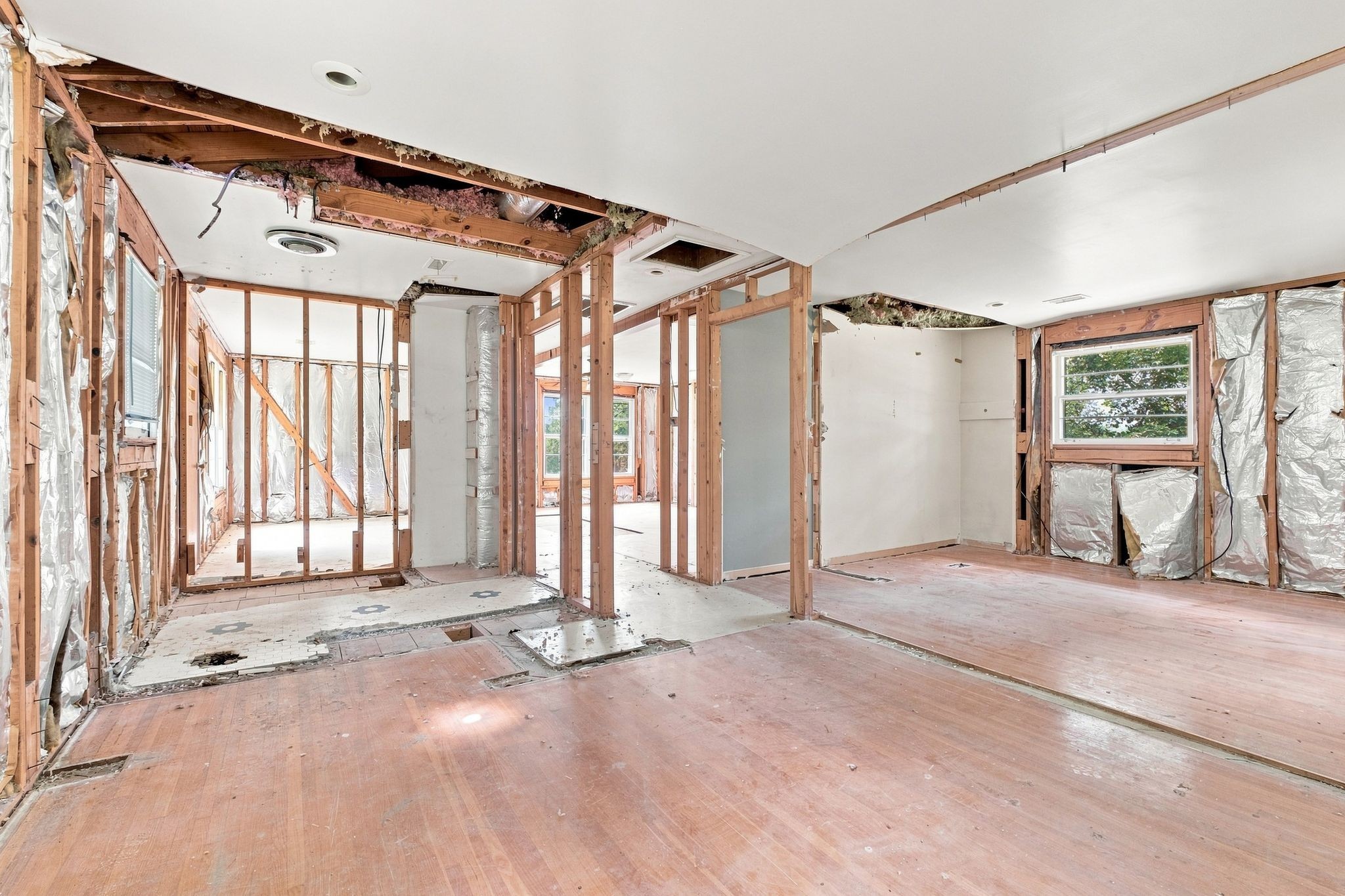 148 Sunset Dr