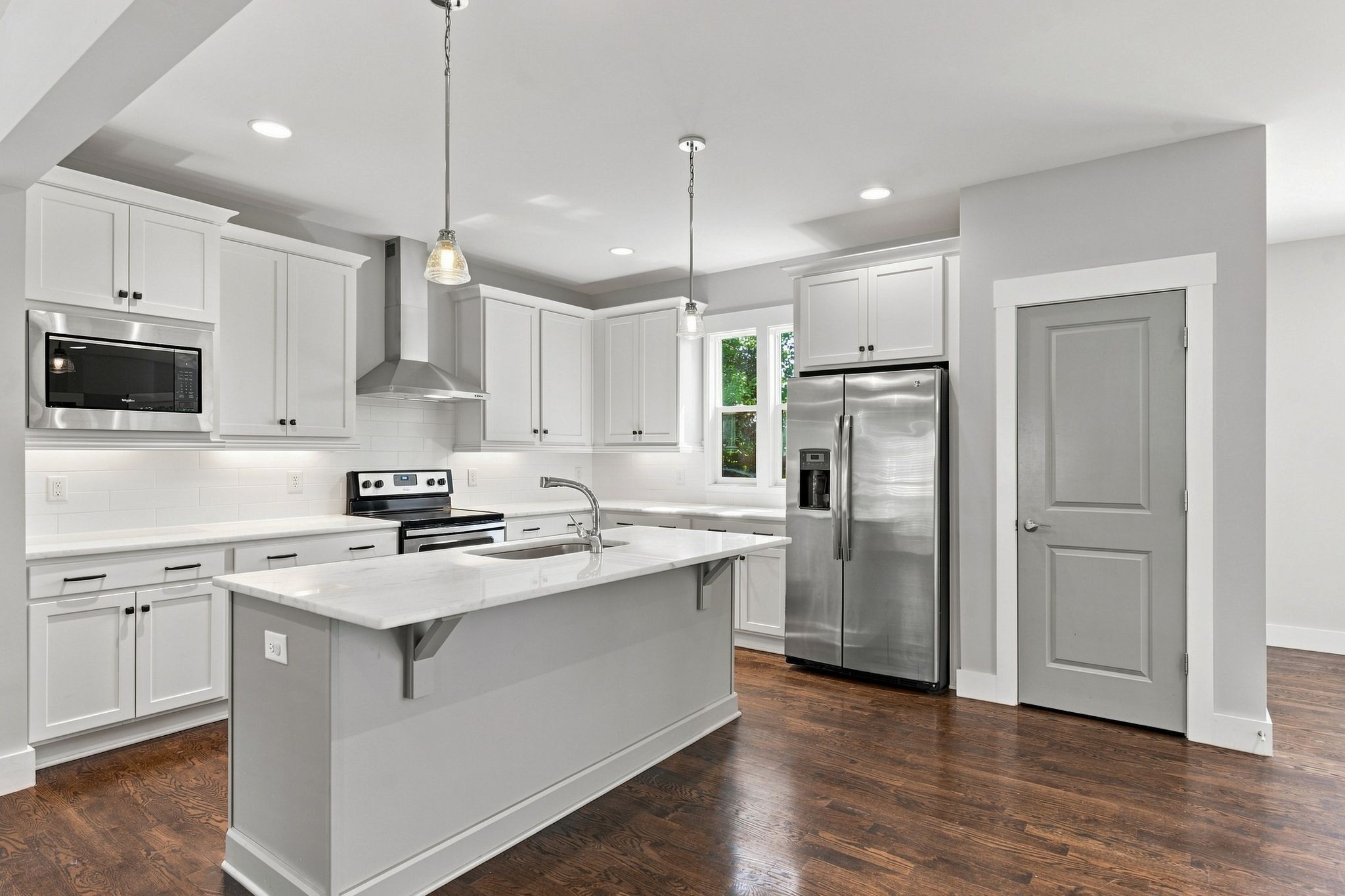 702B Waco Dr
