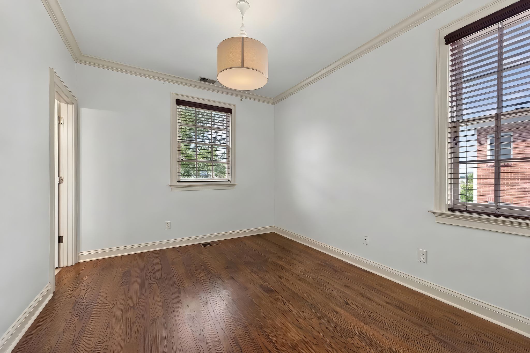 3180 Parthenon Ave Unit: 110