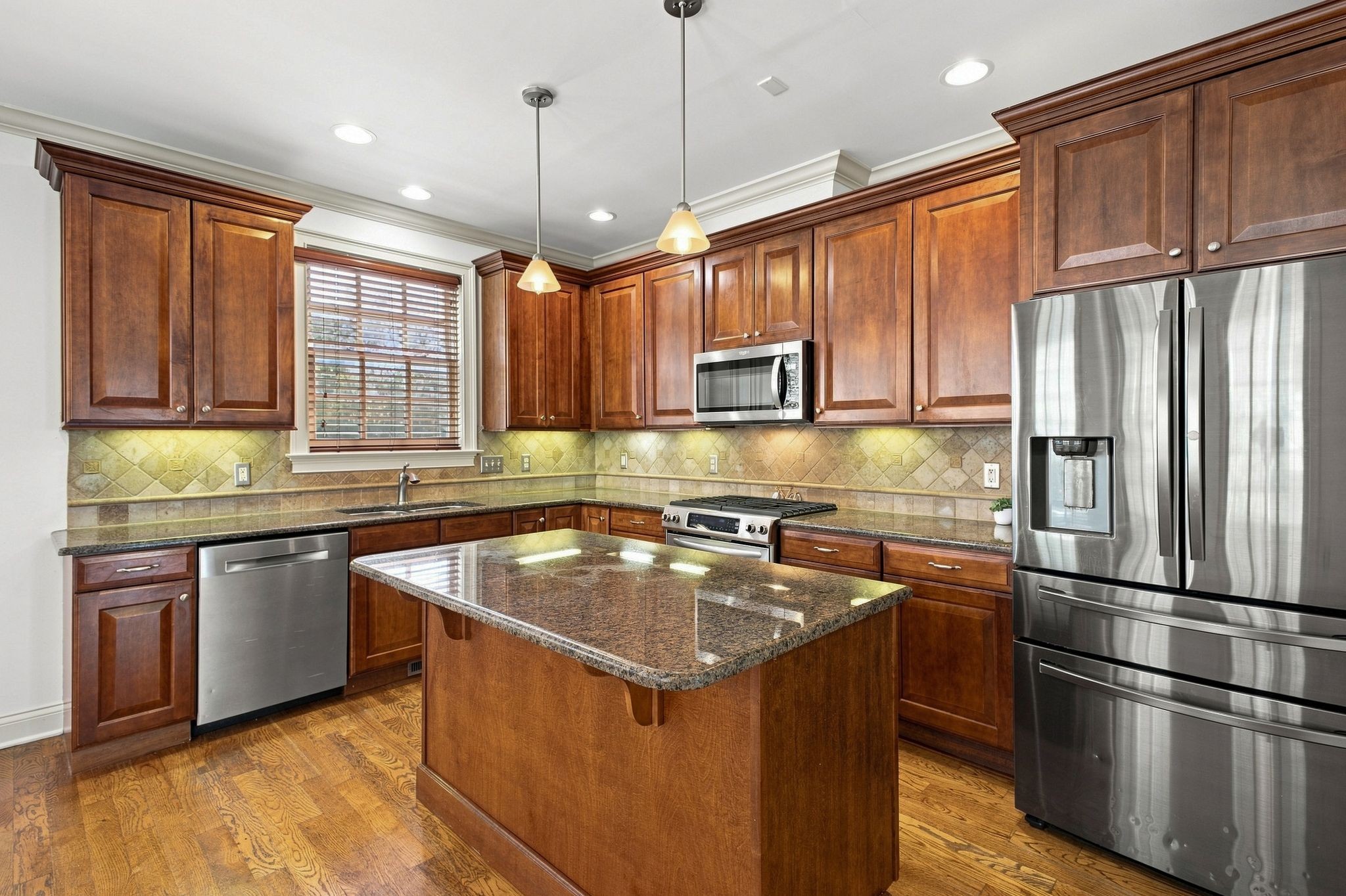 3180 Parthenon Ave Unit: 110
