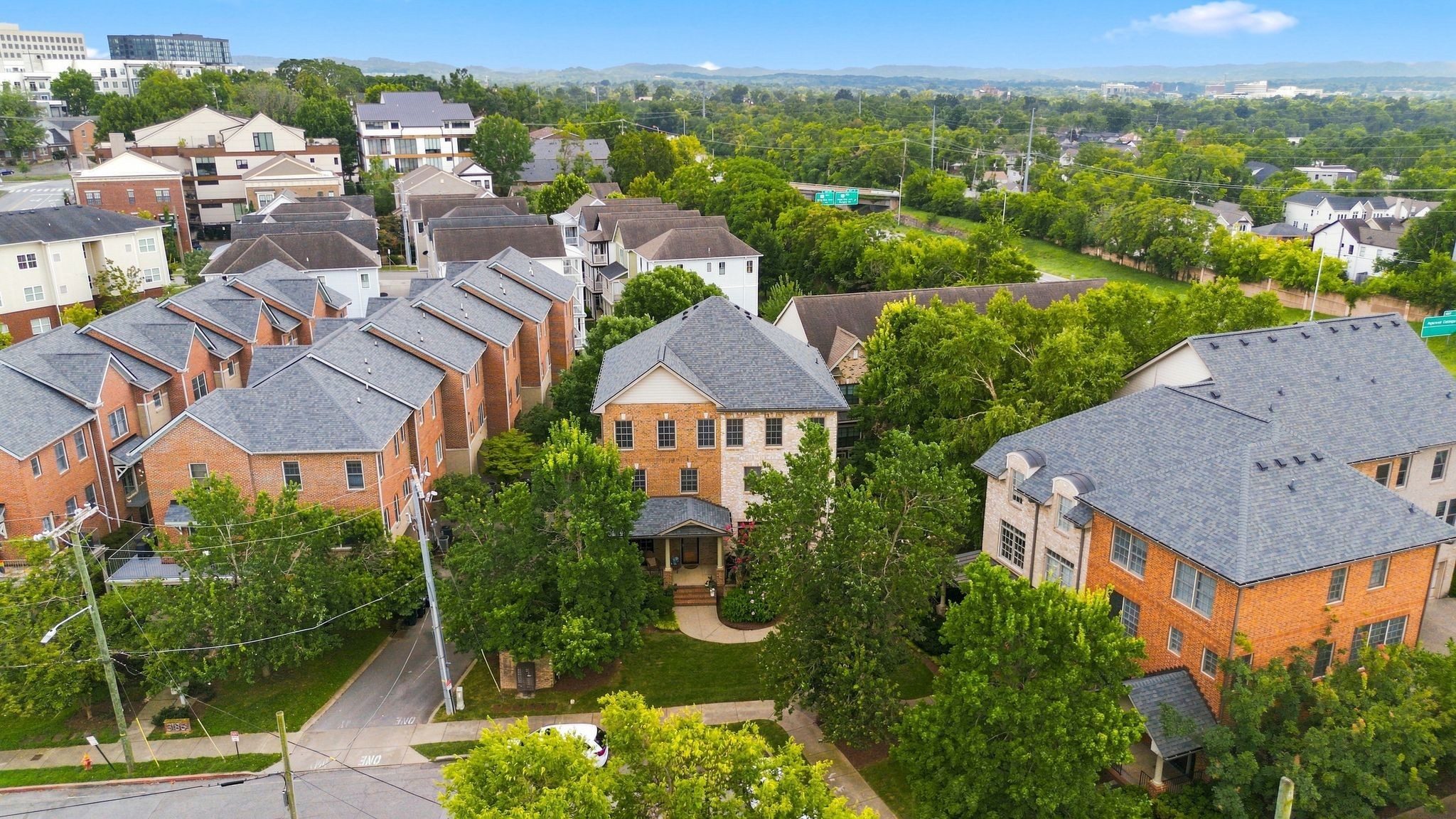 3180 Parthenon Ave Unit: 110