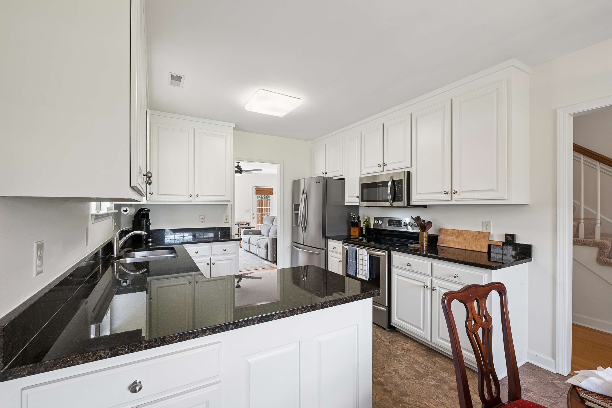 9220 Sawyer Brown Rd