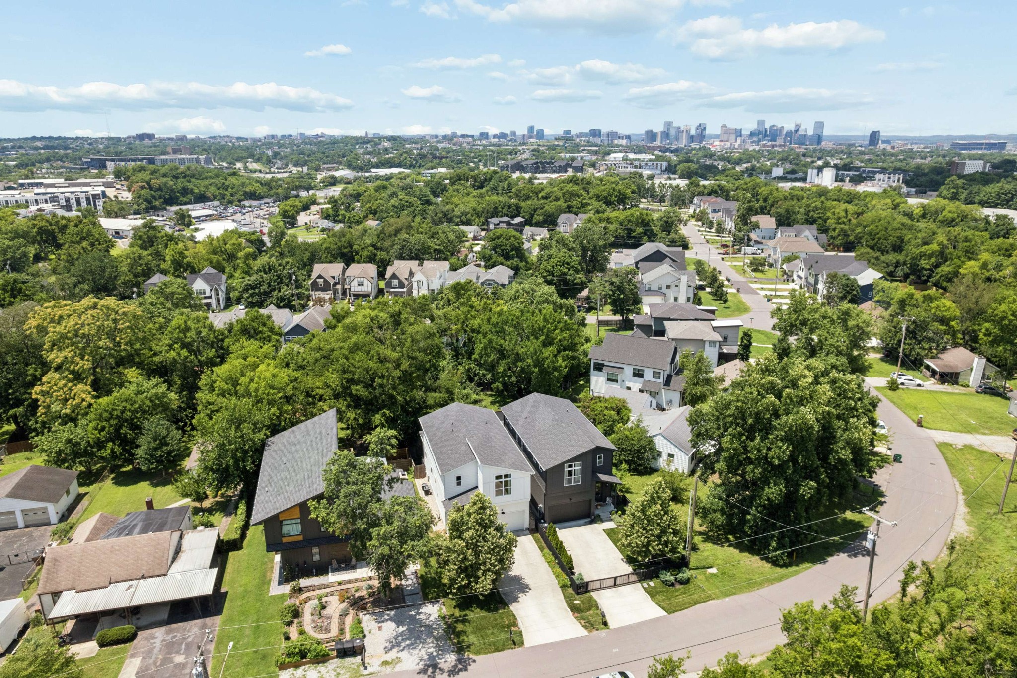 2013B Hutton Dr