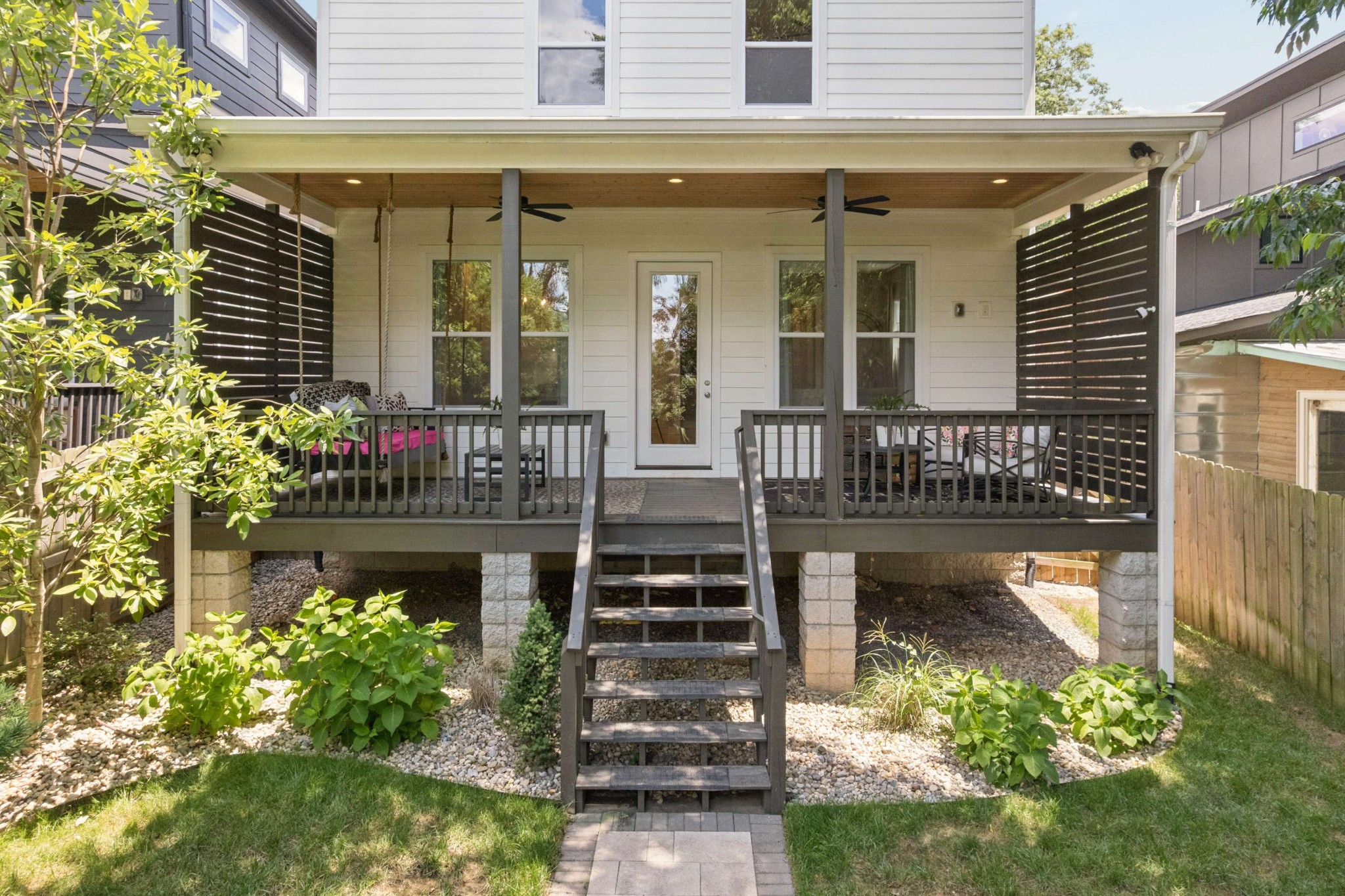 2013B Hutton Dr