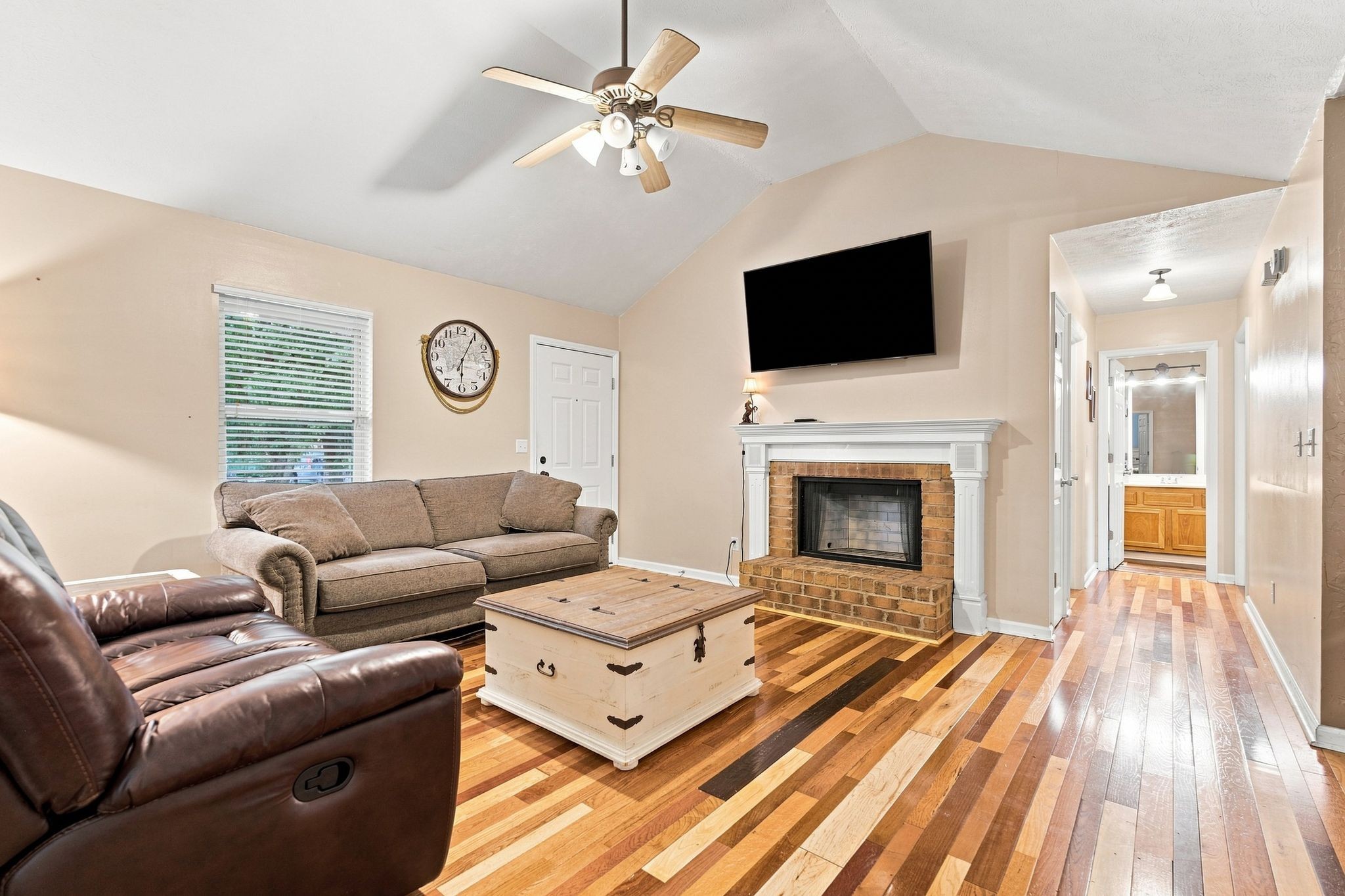 257 Brook Ct