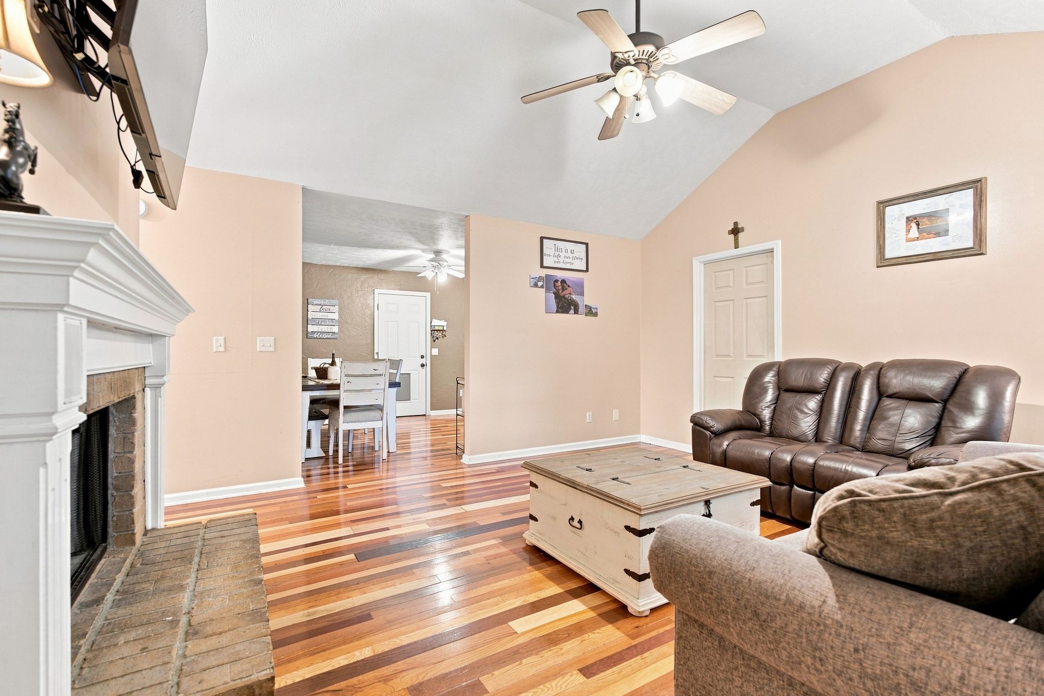 257 Brook Ct
