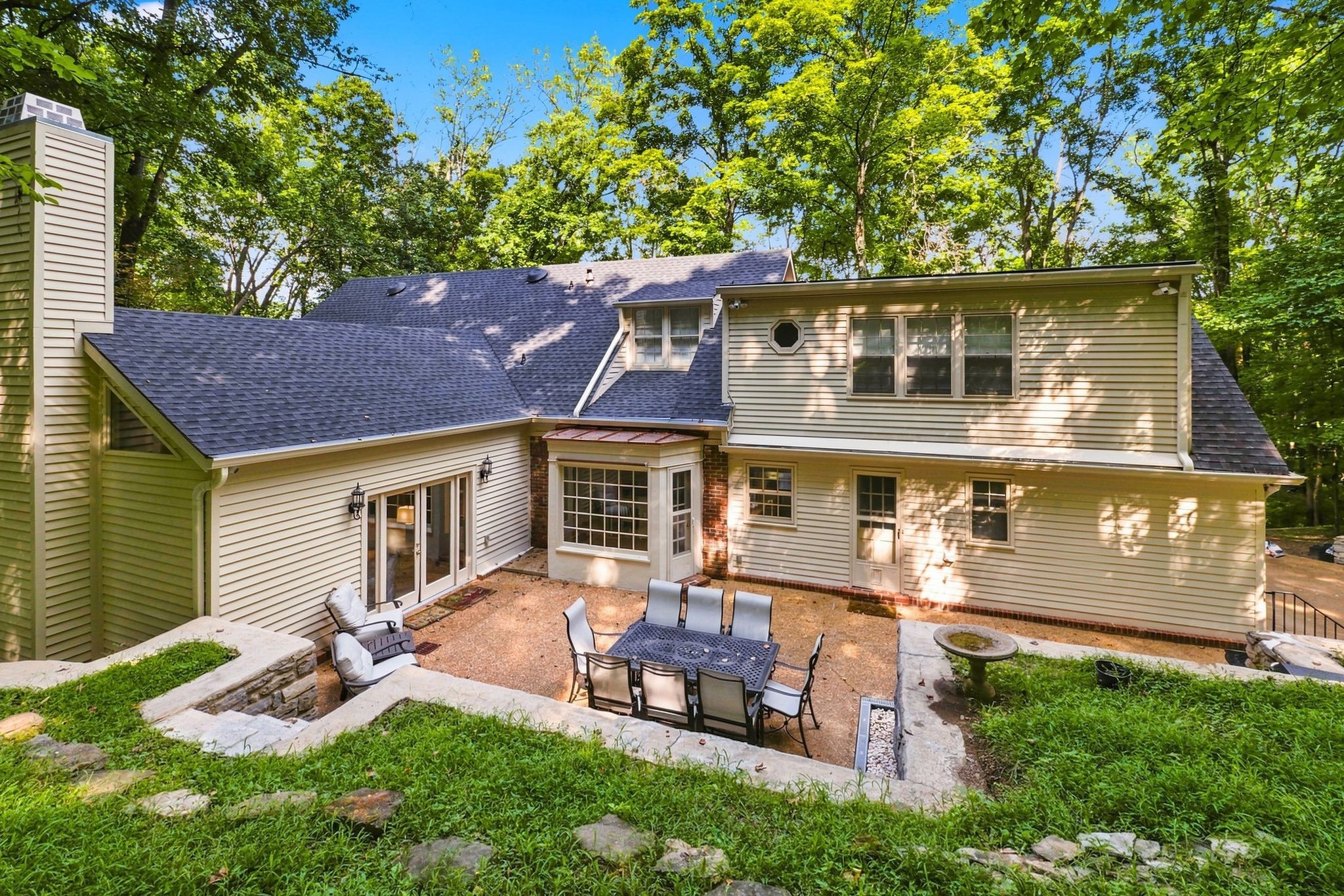 1149 Balbade Dr