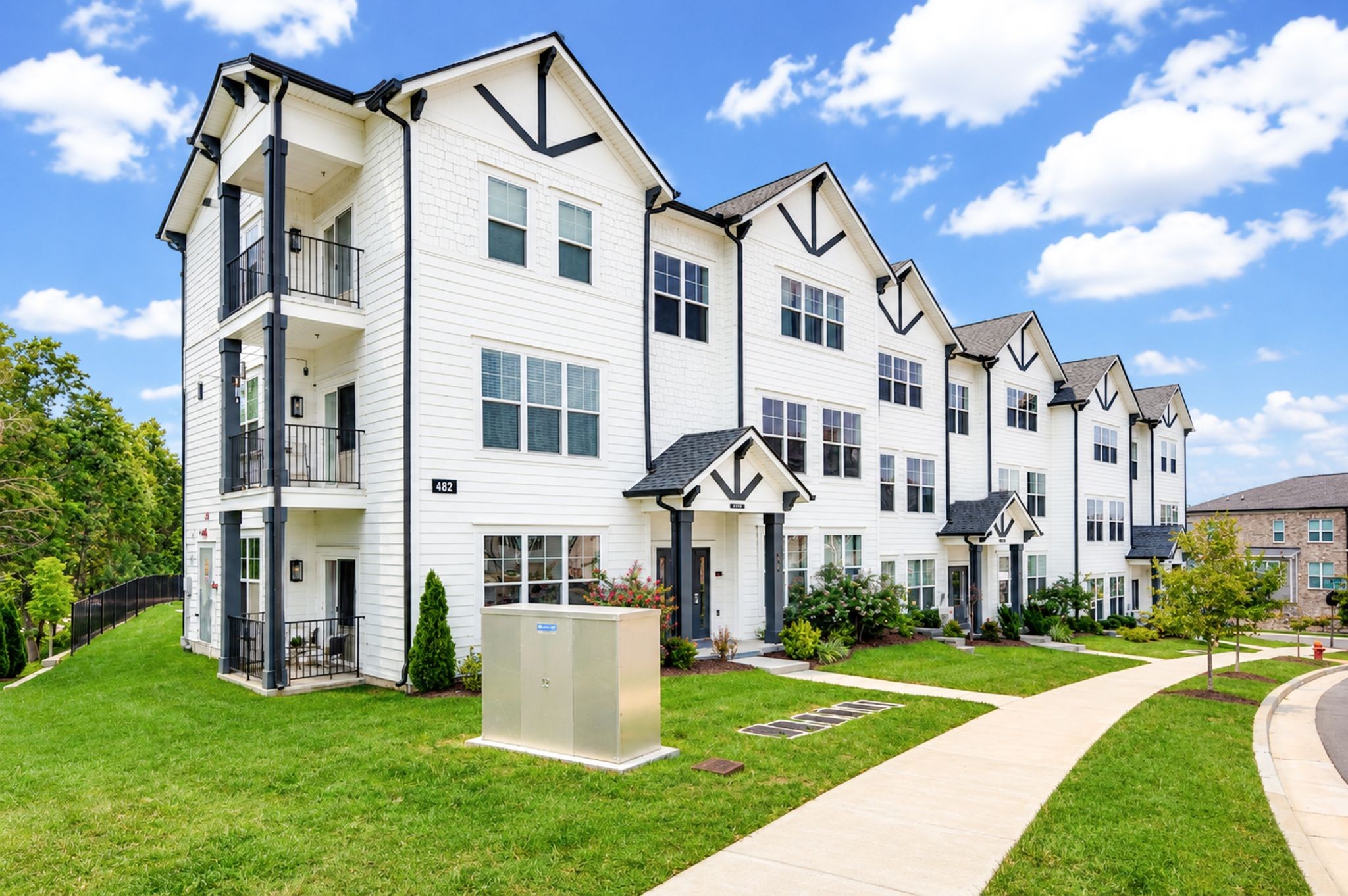 482 Portsdale Dr Unit: 15