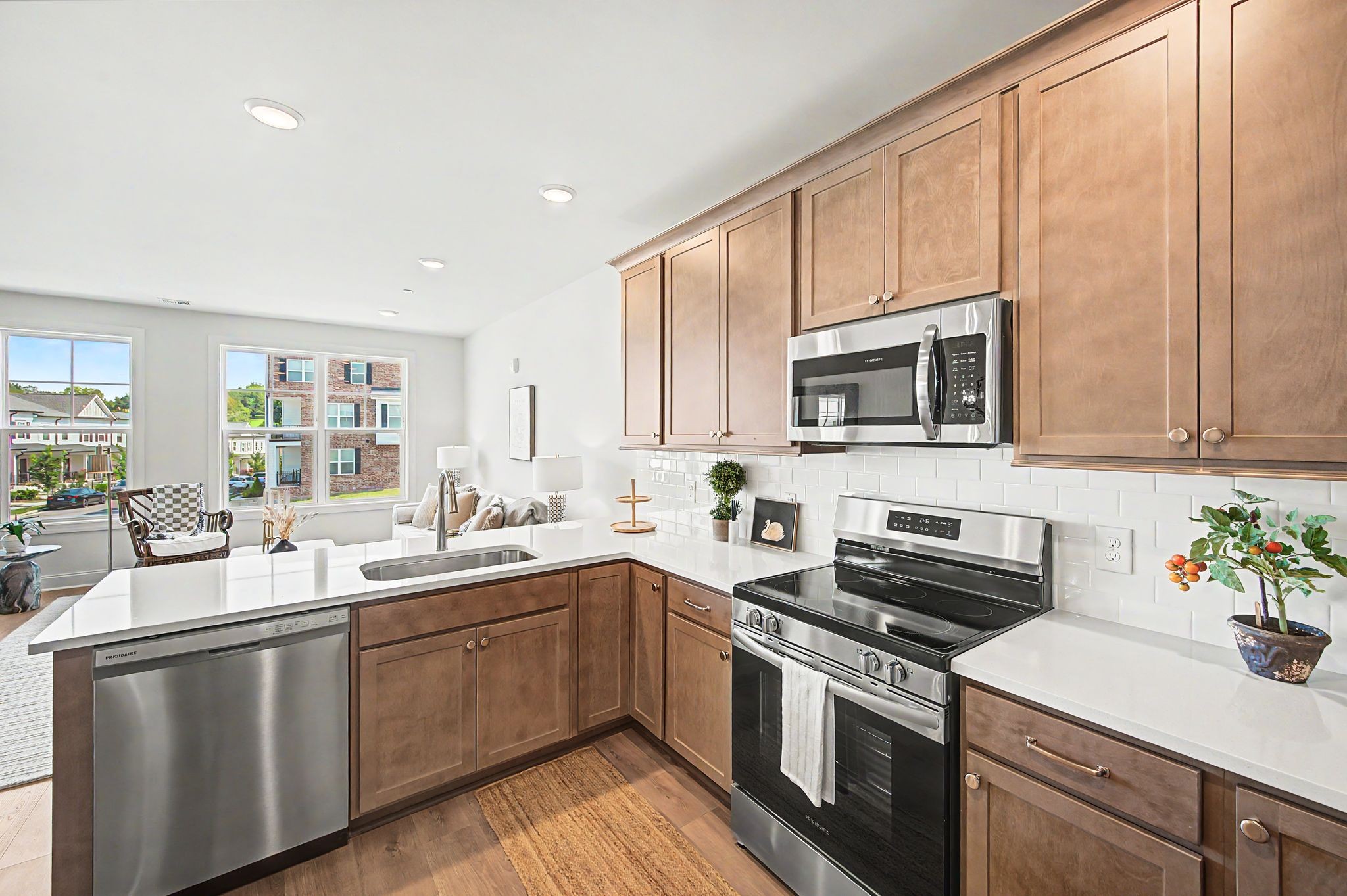 482 Portsdale Dr Unit: 15