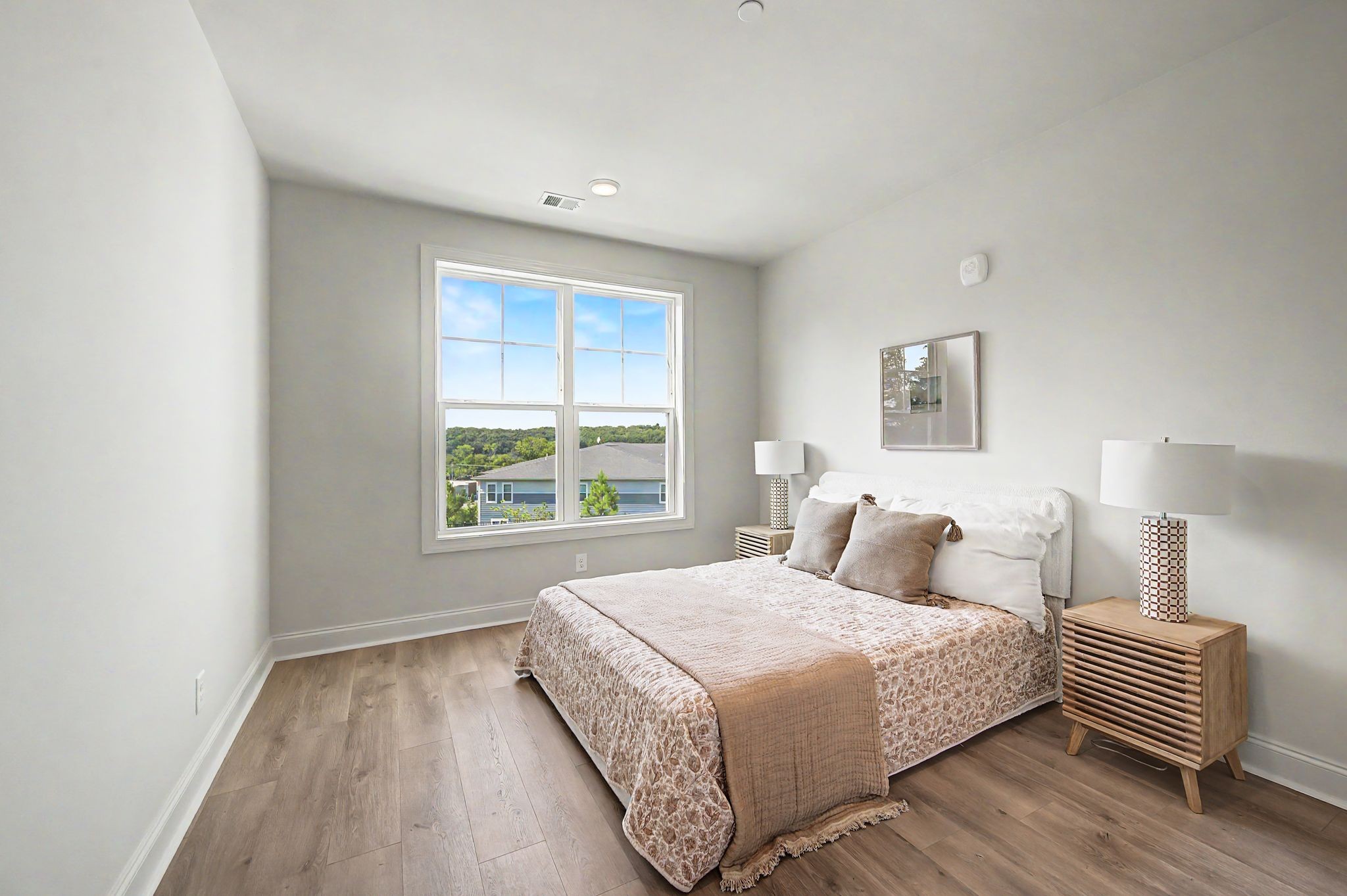 482 Portsdale Dr Unit: 15