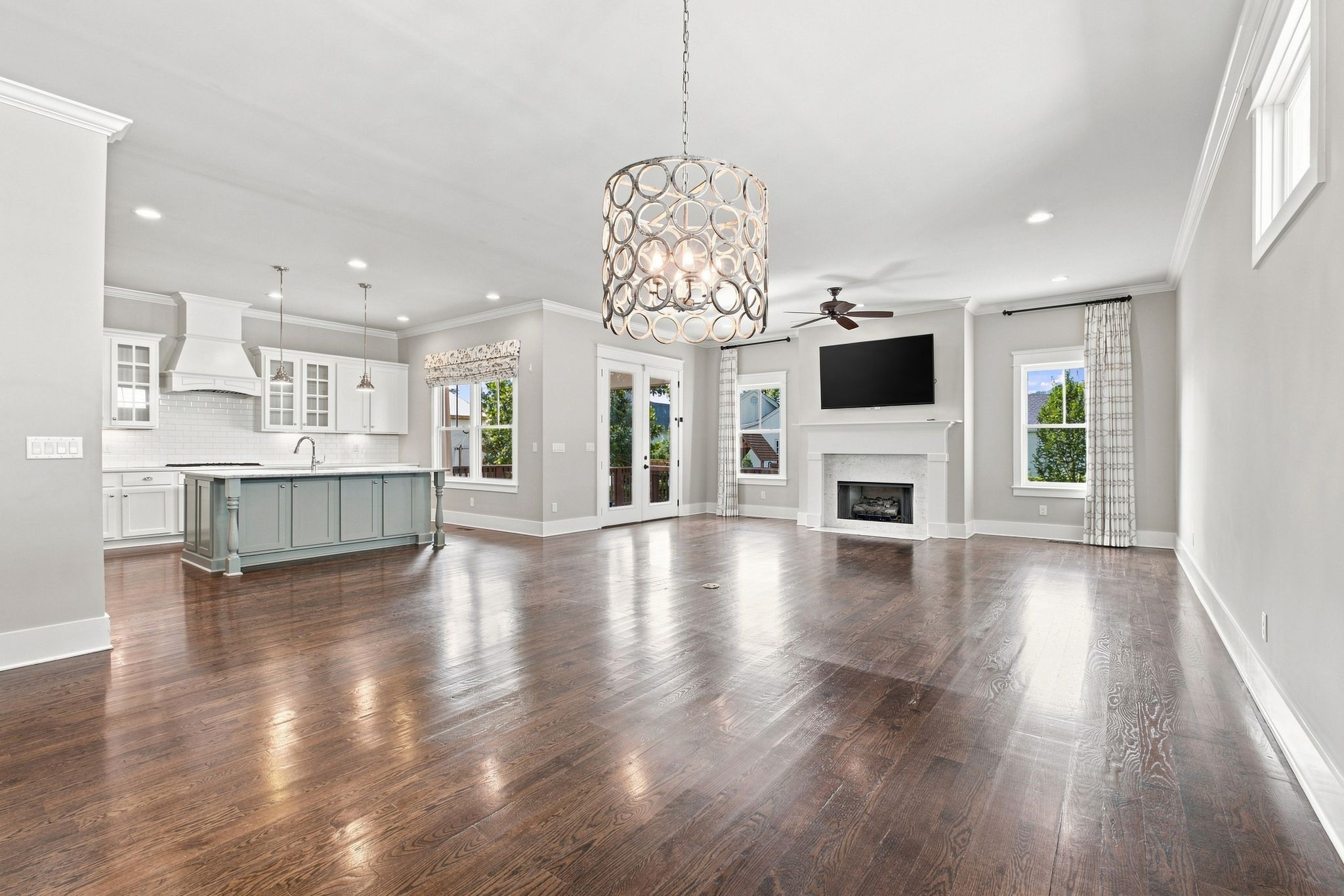 1119A Biltmore Dr