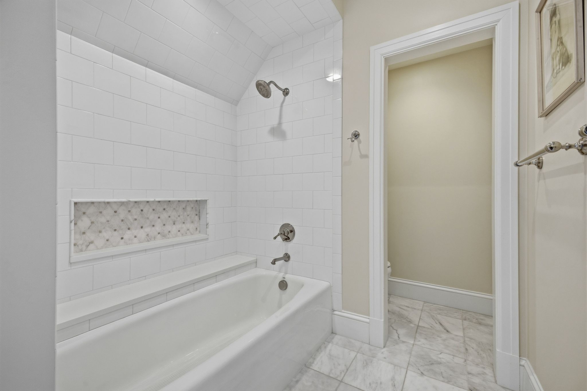204 Sunnyside Dr