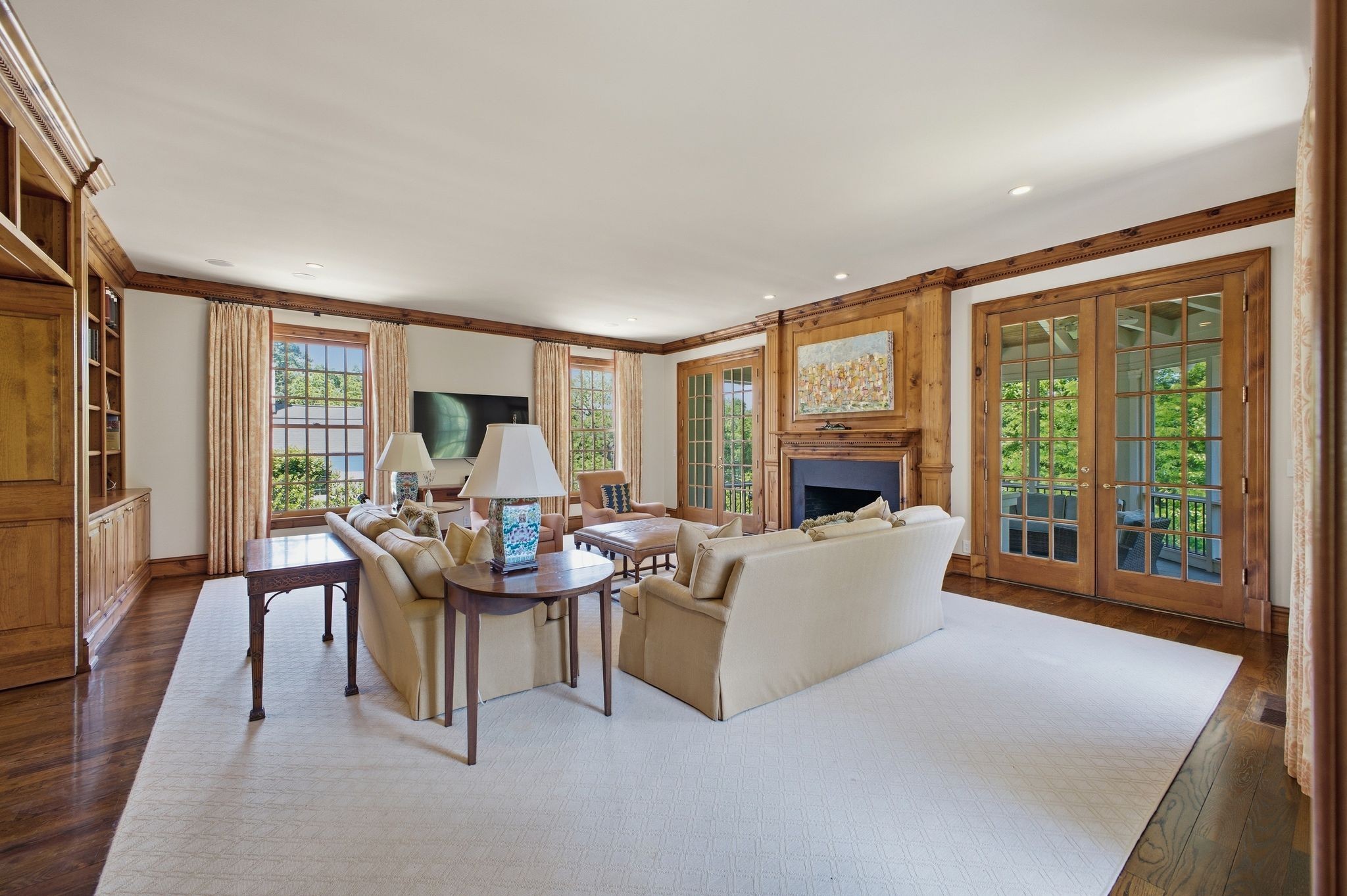204 Sunnyside Dr