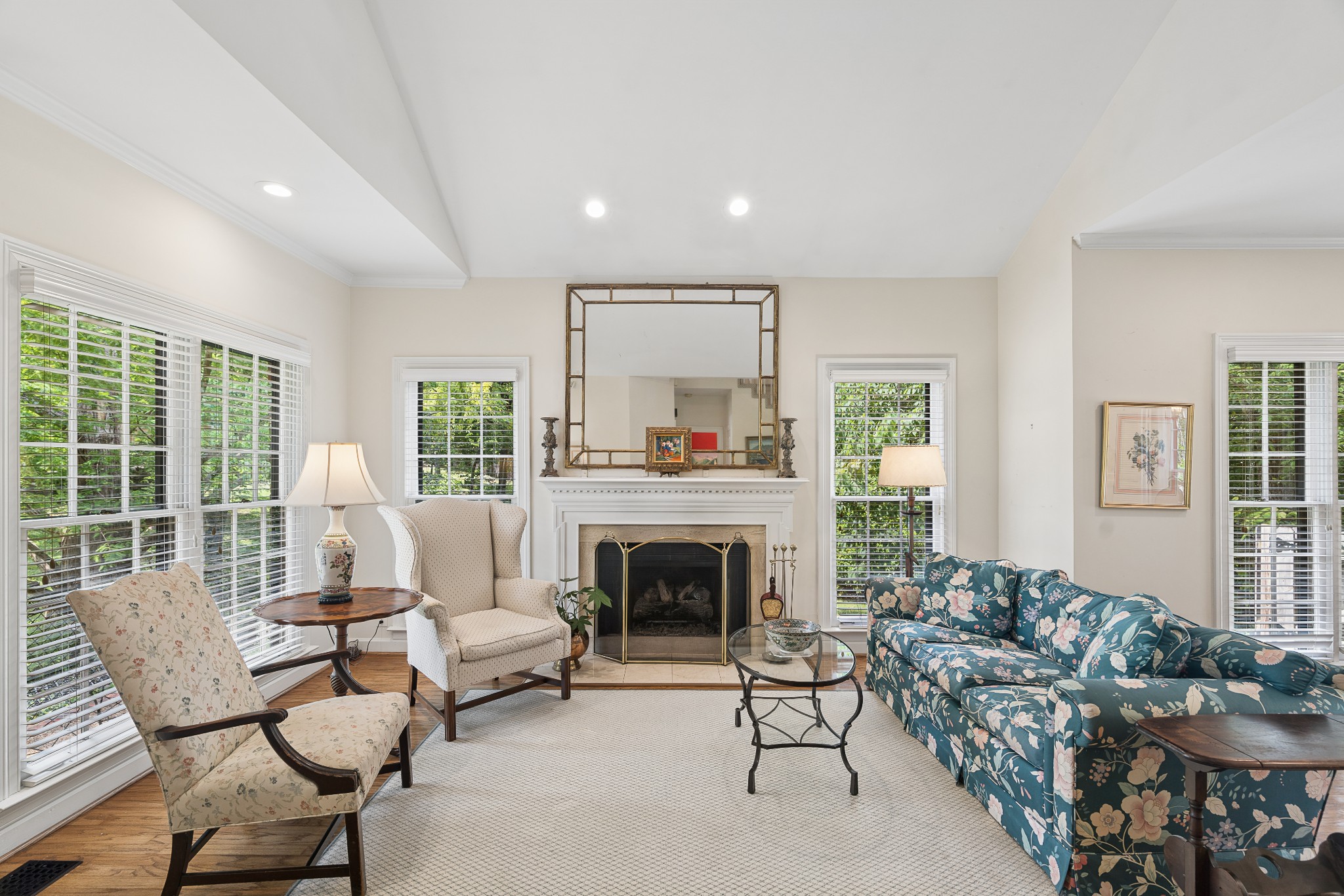 1922 Randolph Pl