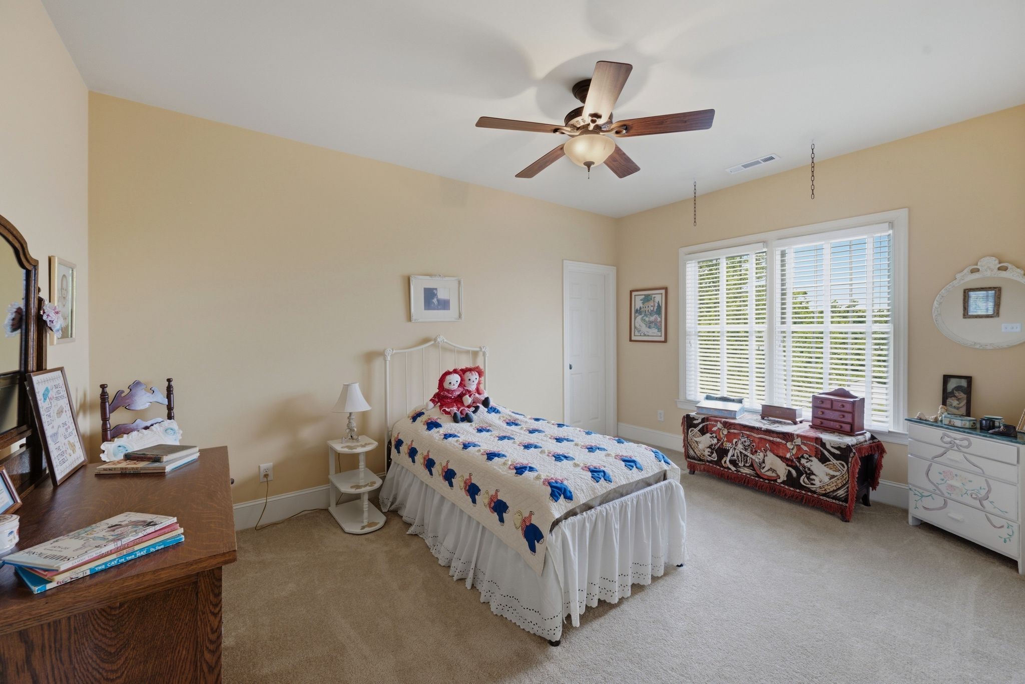 417 Sandcastle Rd