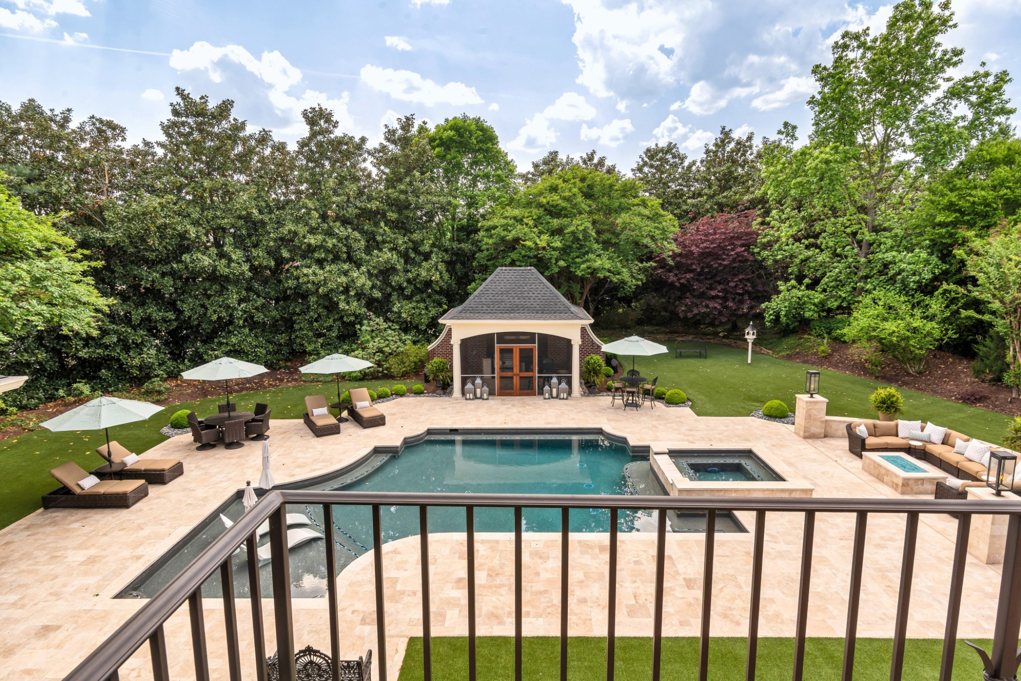 379 Jones Pkwy