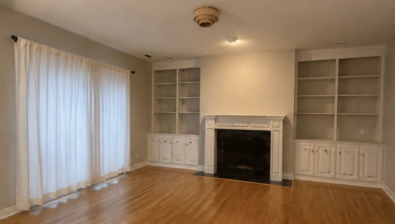 120 Hampton Pl