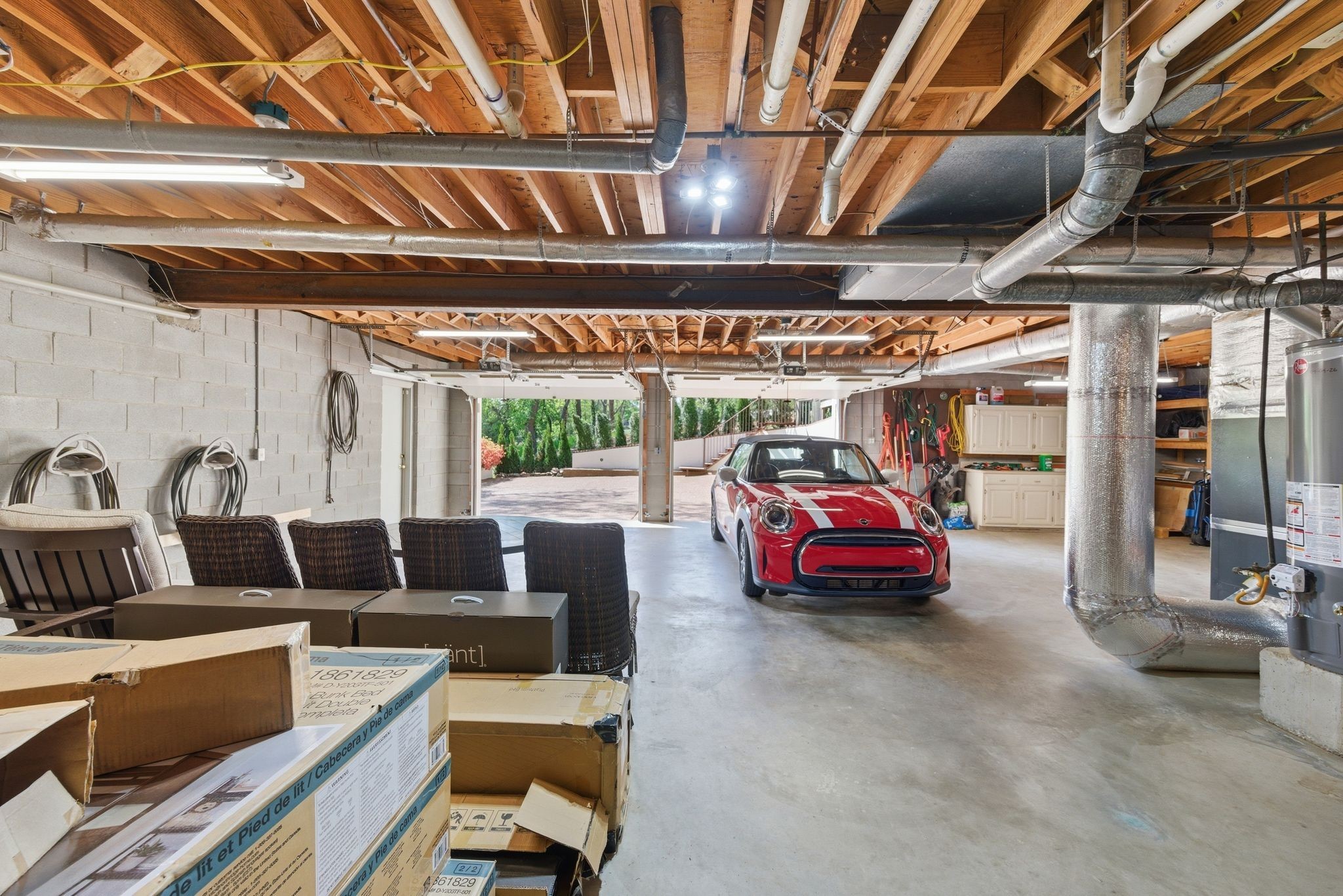 236 Burlington Pl