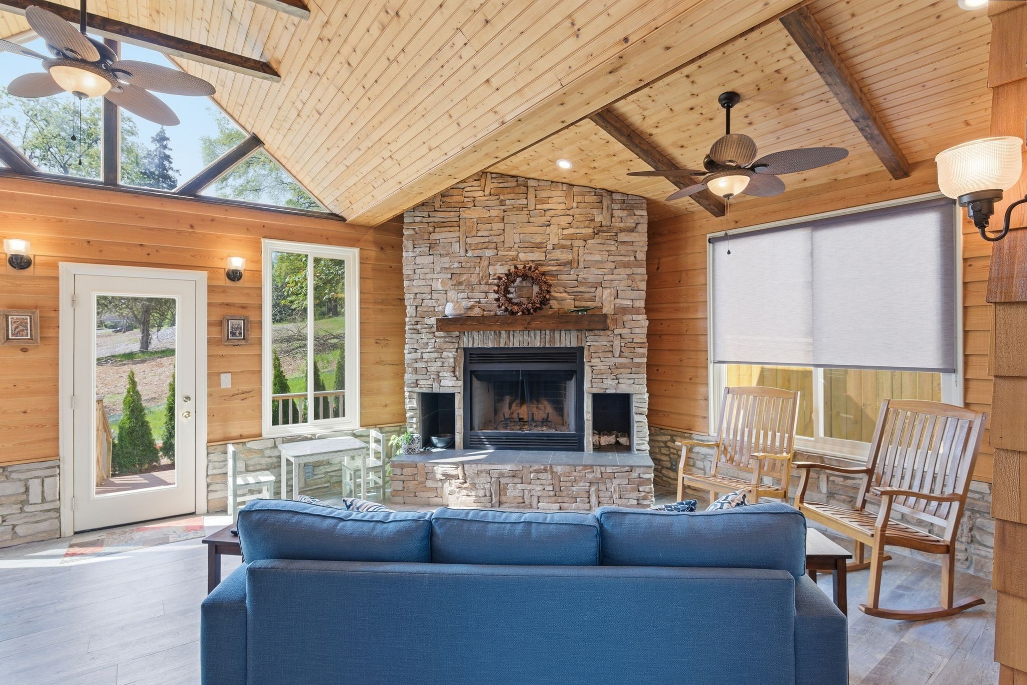236 Burlington Pl
